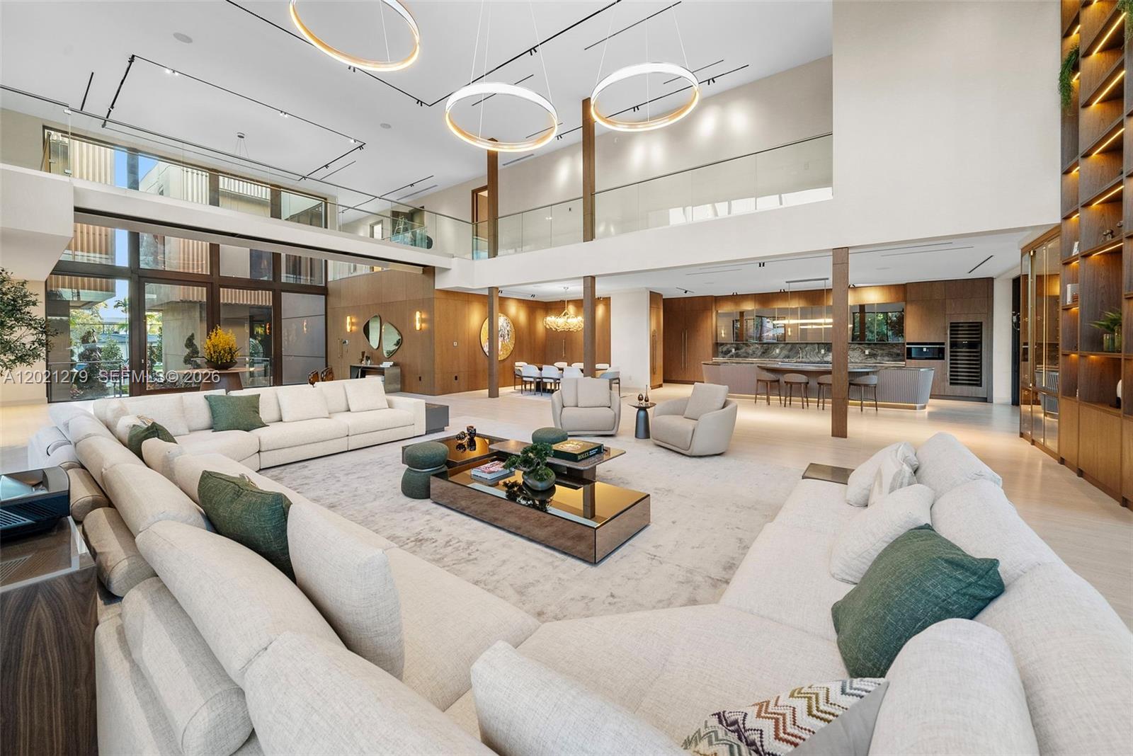 905 Belle Meade Island Dr
