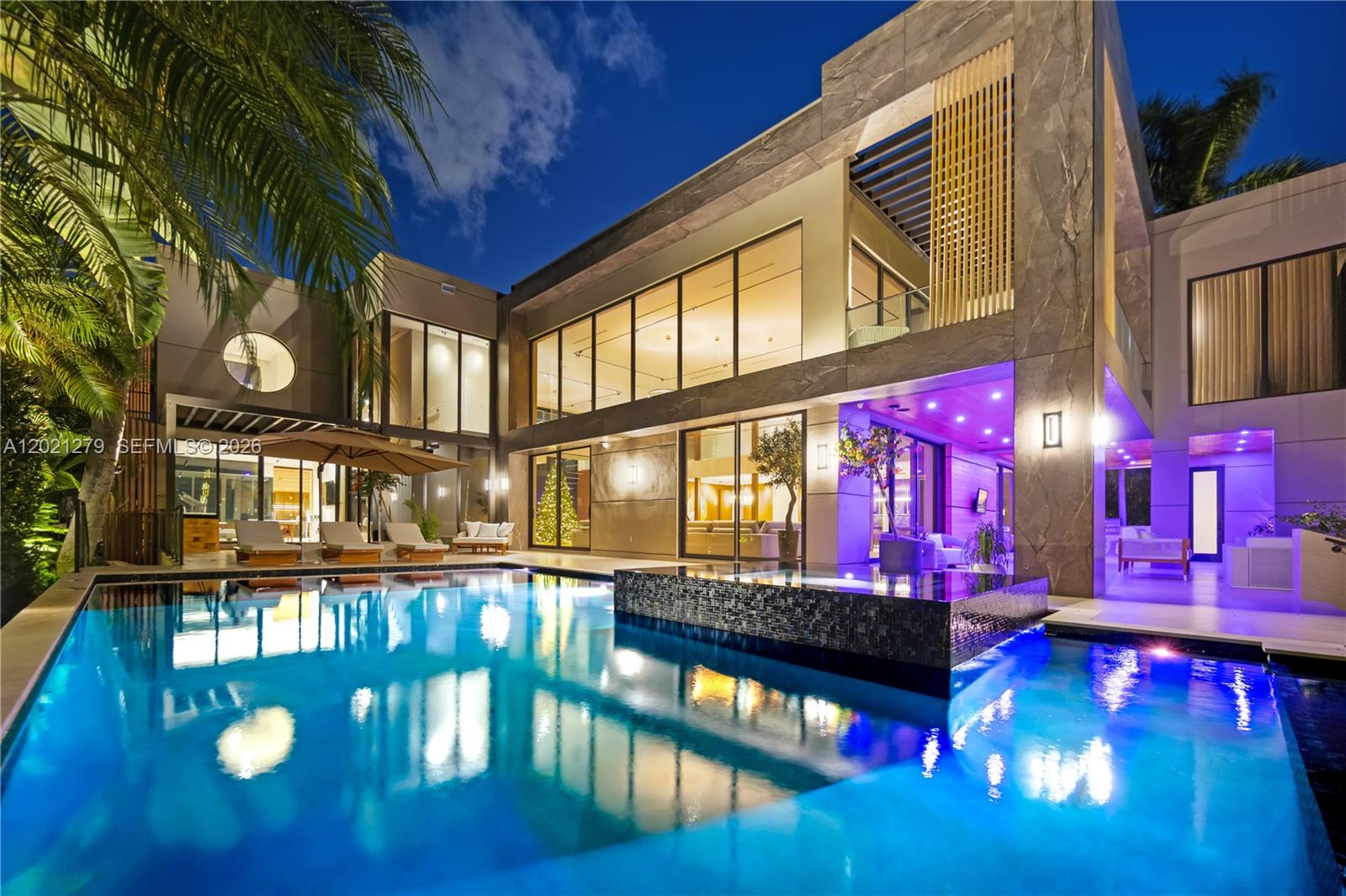 905 Belle Meade Island Dr
