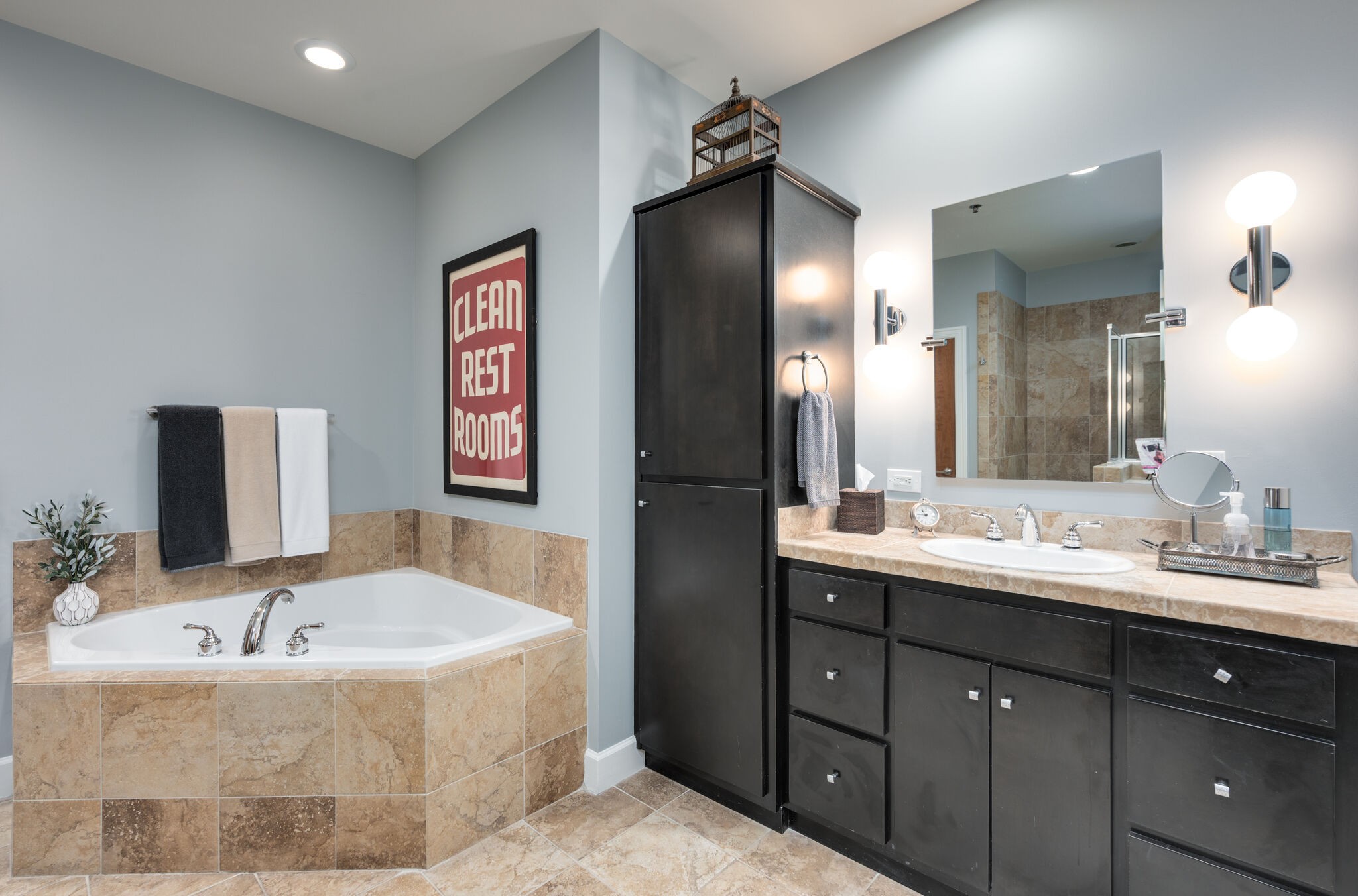 205 31st Ave, N Unit: 213