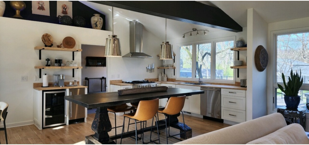 1004 Hickory Hollow Rd