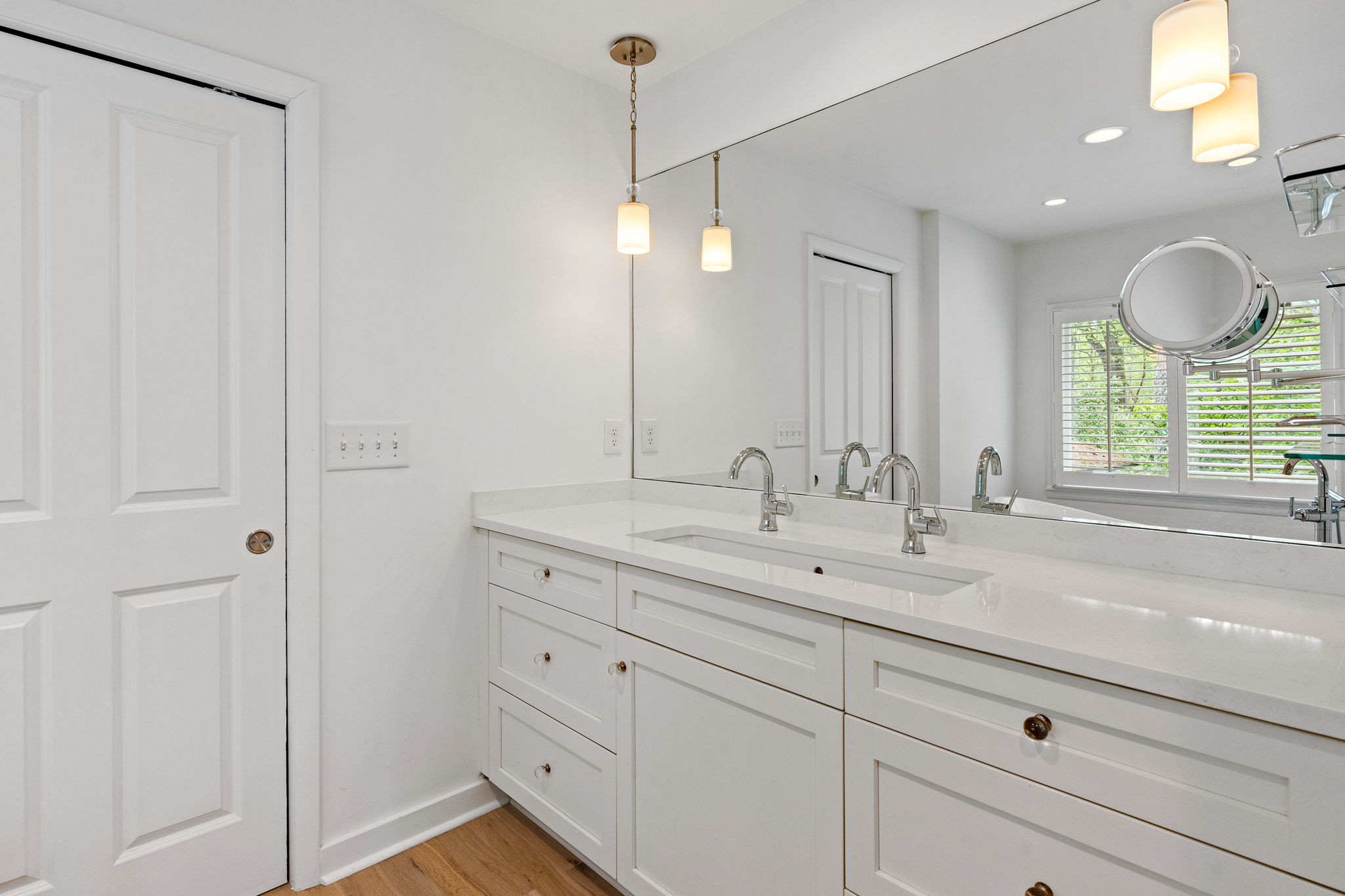 1004 Hickory Hollow Rd