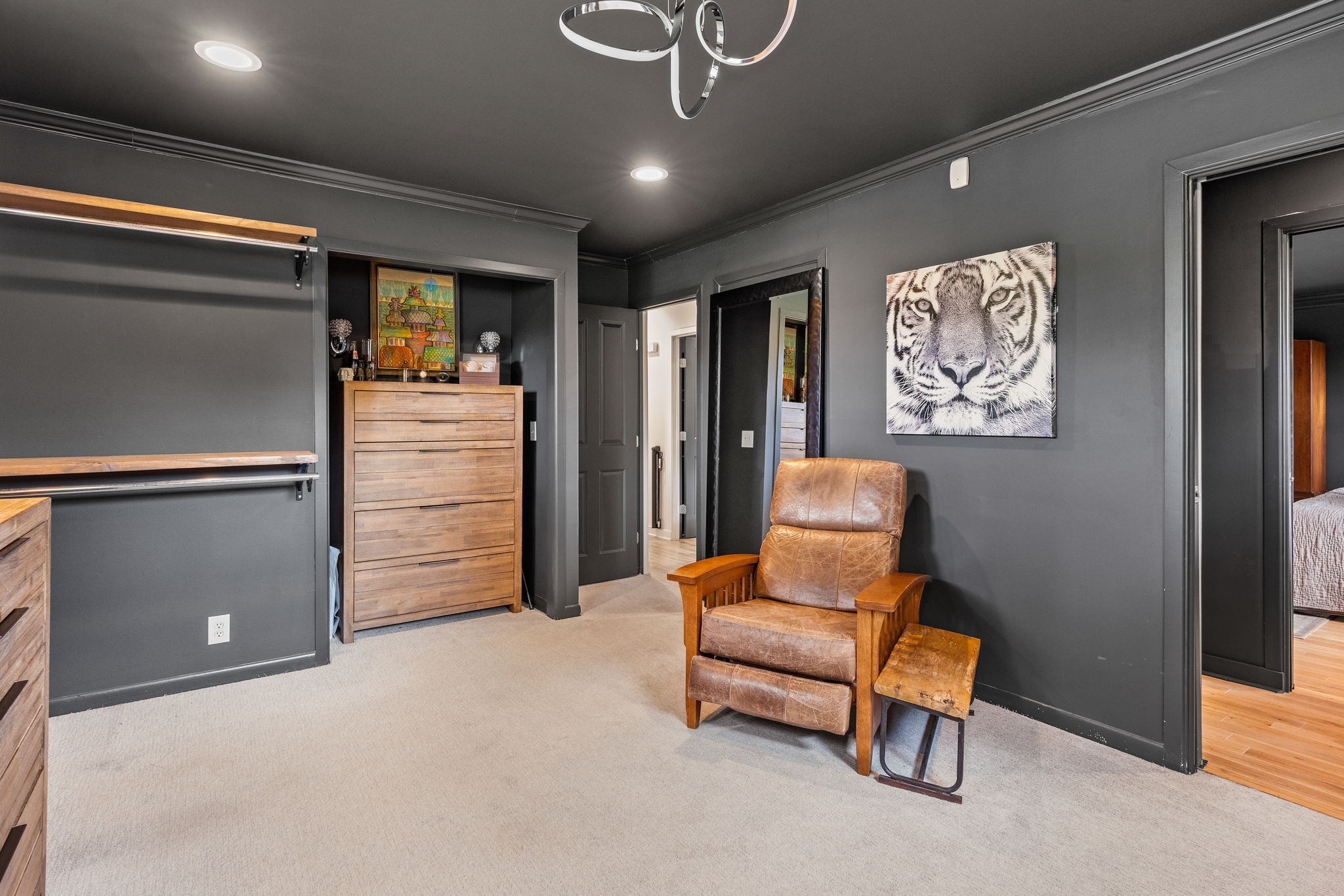 1004 Hickory Hollow Rd