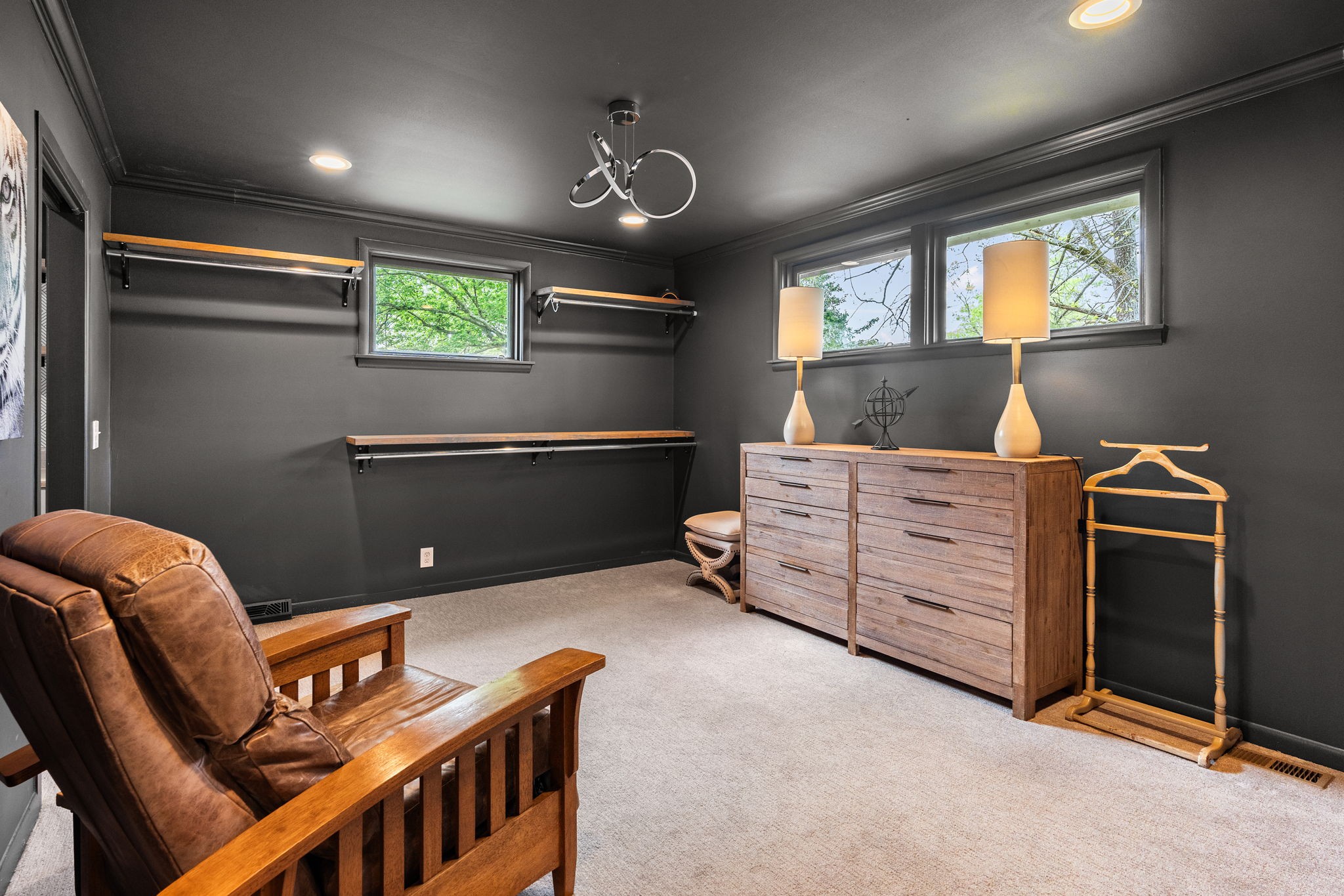 1004 Hickory Hollow Rd