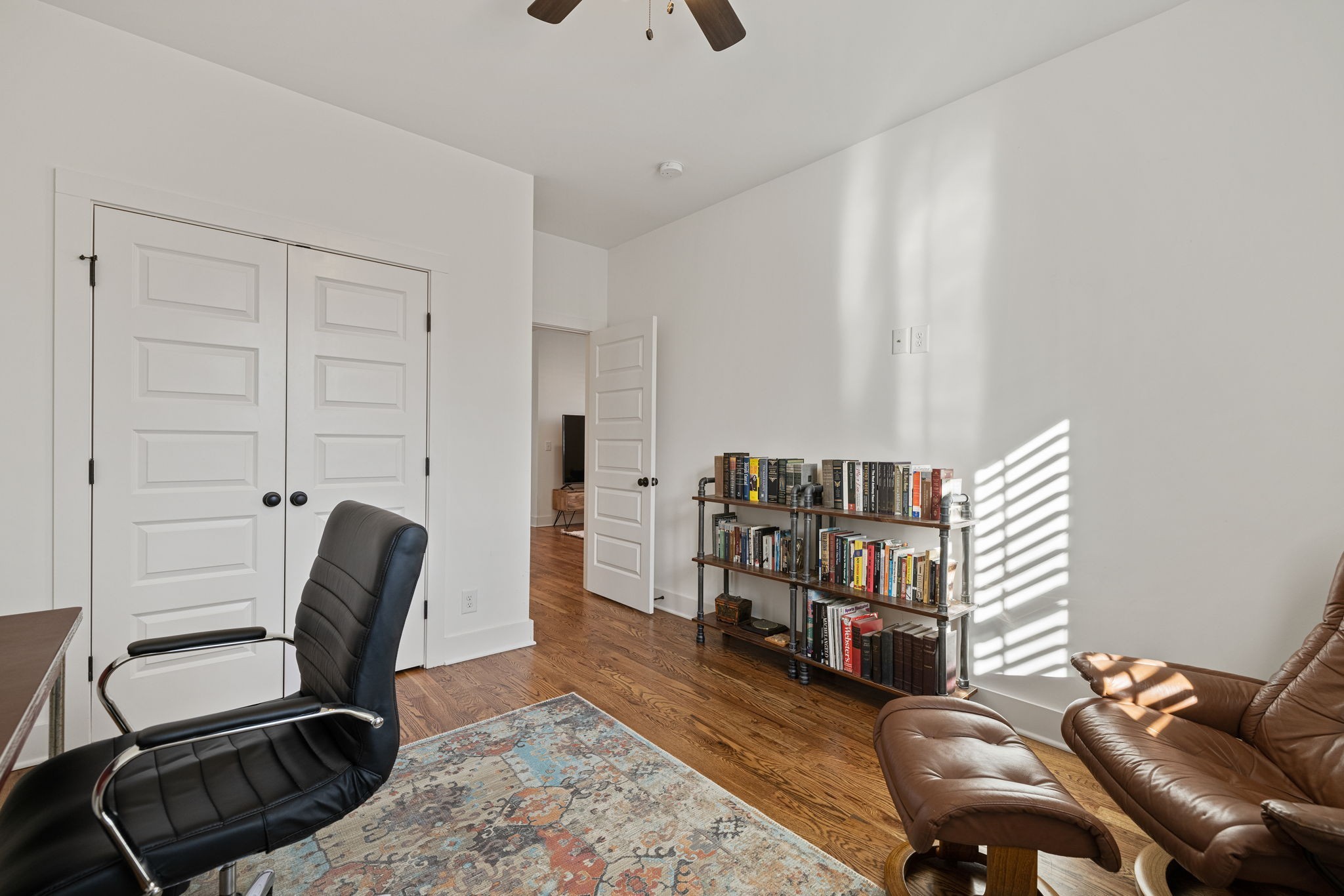 1203B N 5th St