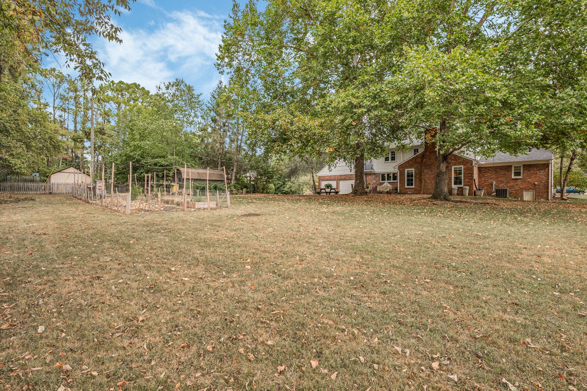 6417 Panorama Dr
