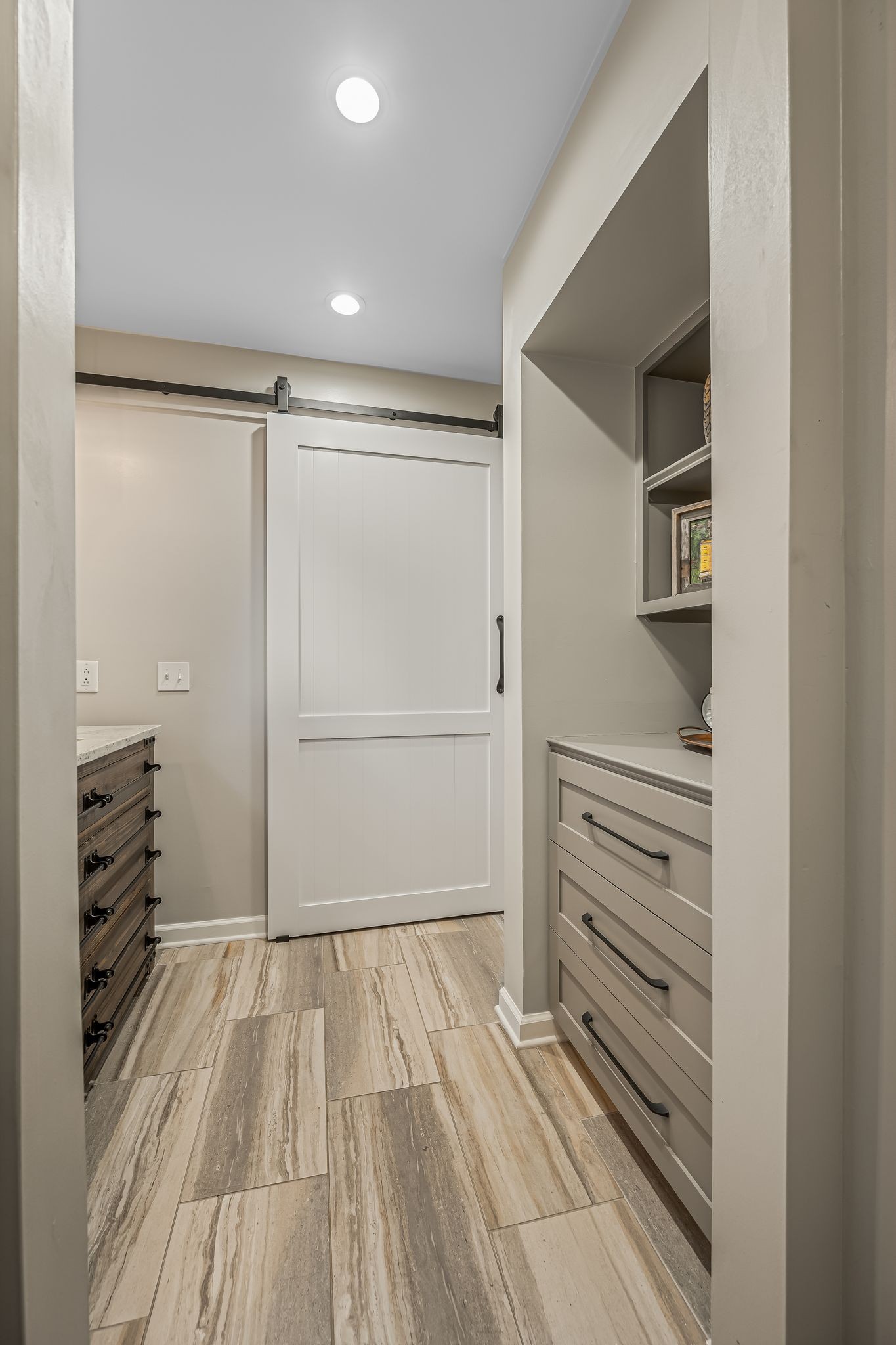 6417 Panorama Dr