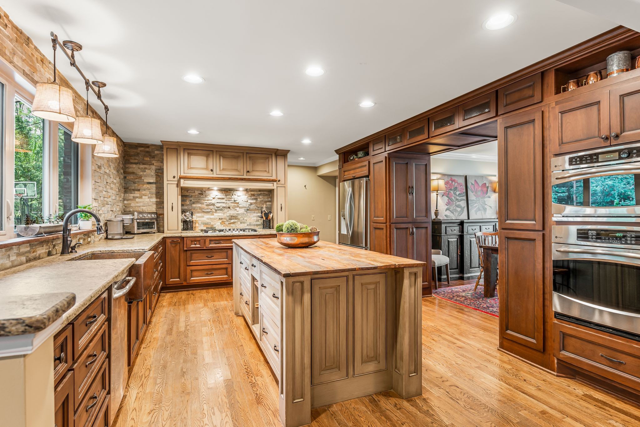 6417 Panorama Dr