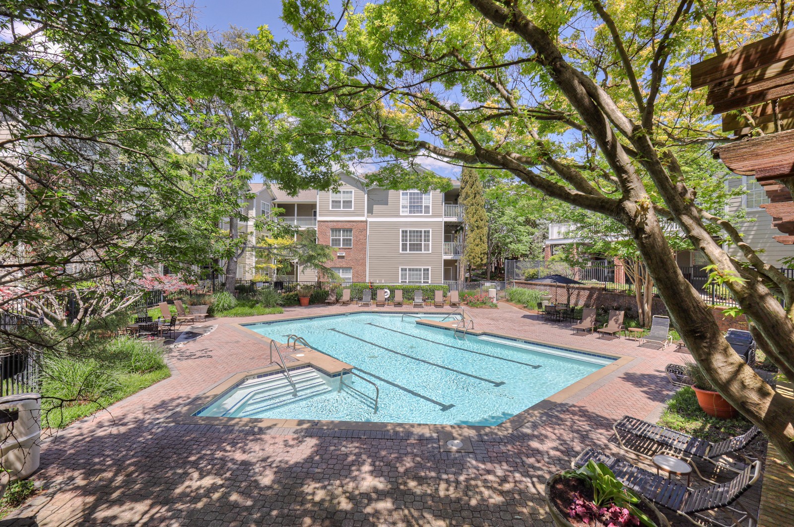 2025 Woodmont Blvd Unit: 247