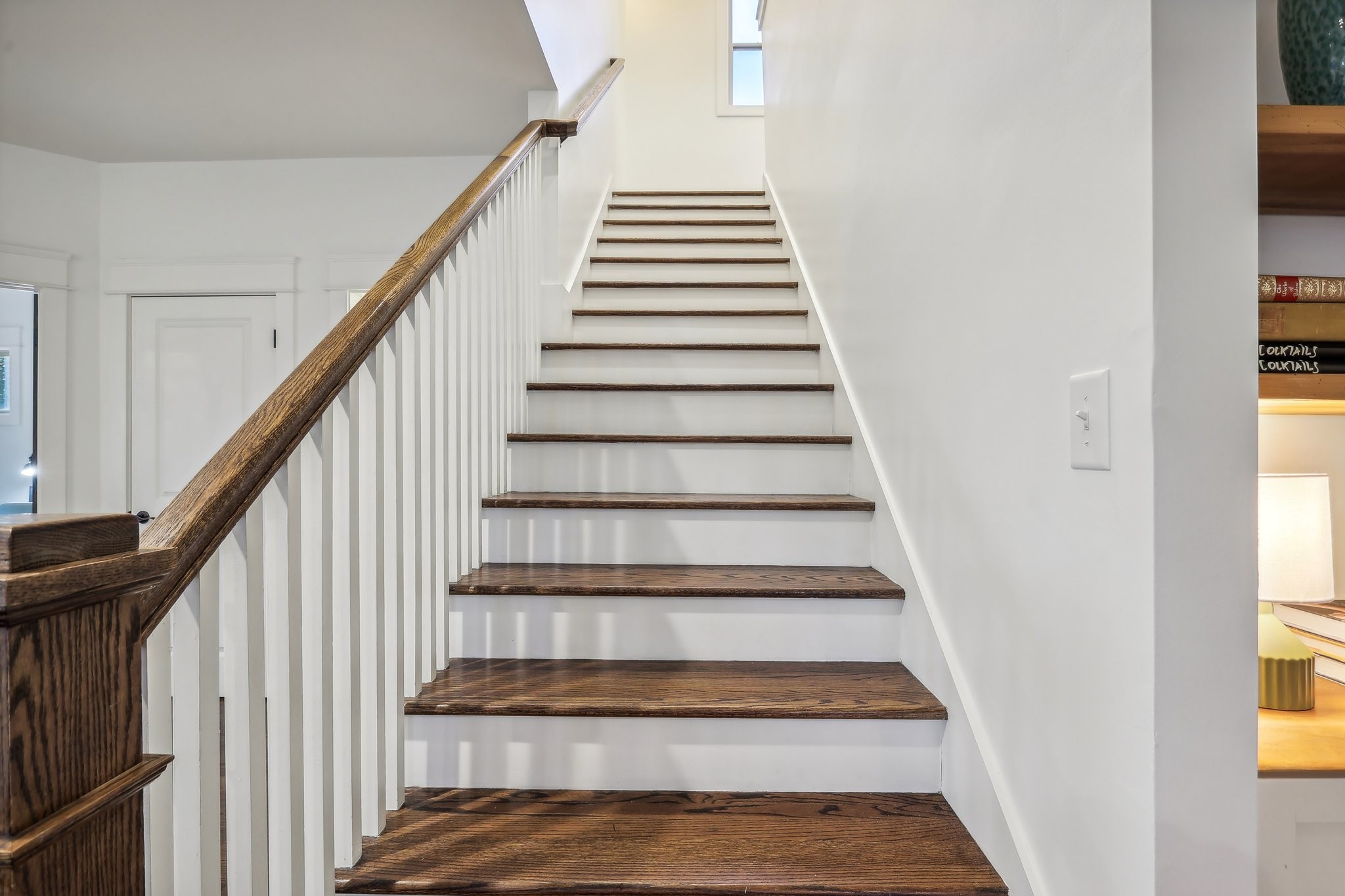 1301 Shelton Ave