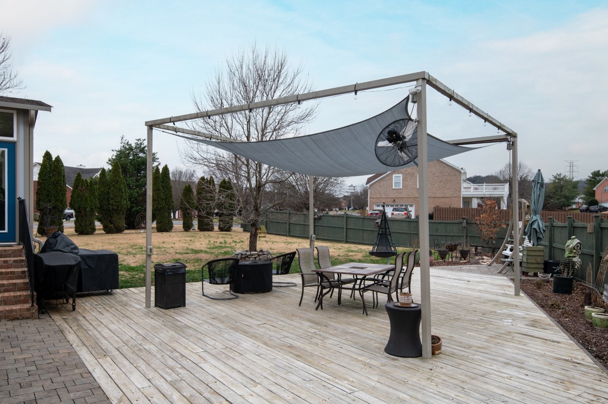 101 McKain Crossing