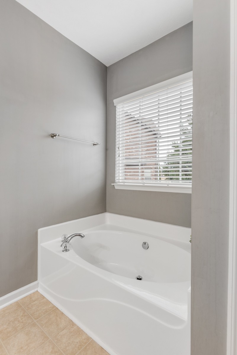 101 McKain Crossing