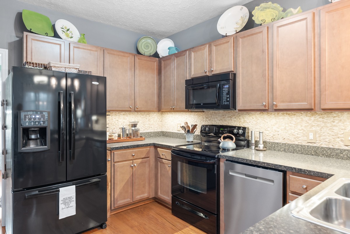 101 McKain Crossing