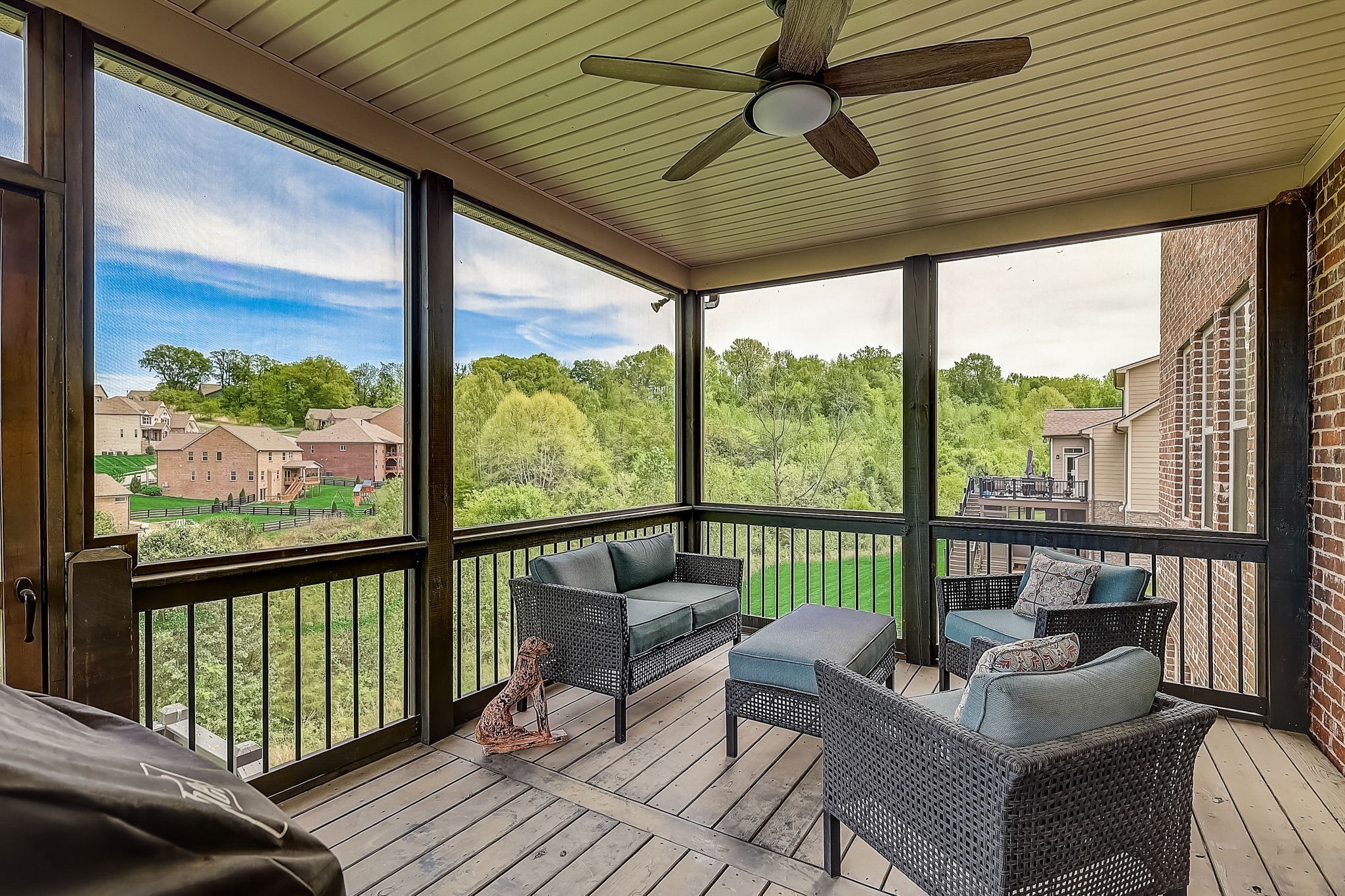 7068 Crimson Leaf Ln