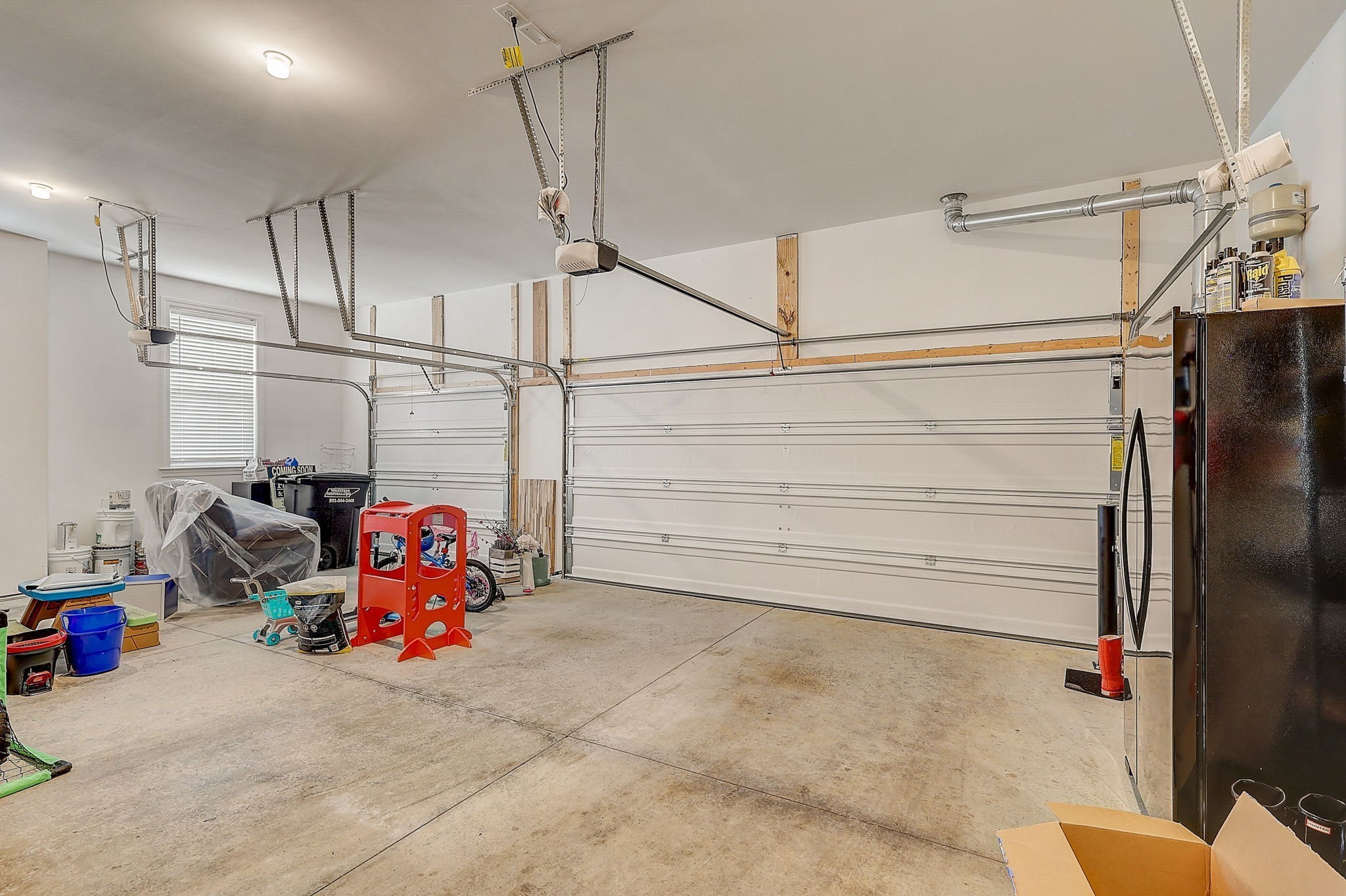 7068 Crimson Leaf Ln