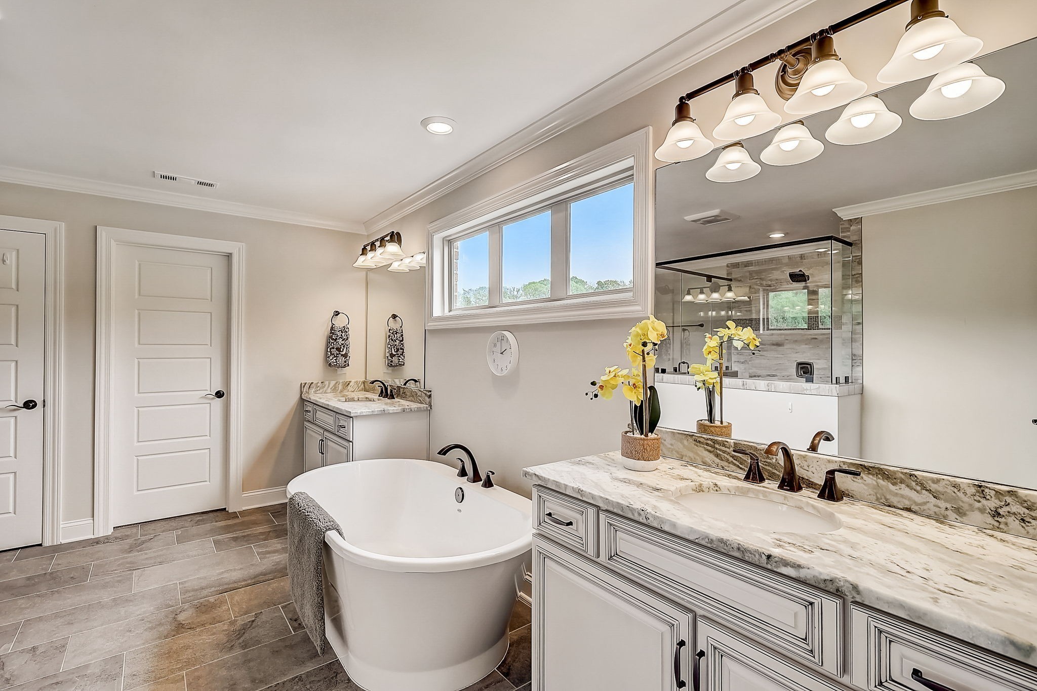 7068 Crimson Leaf Ln