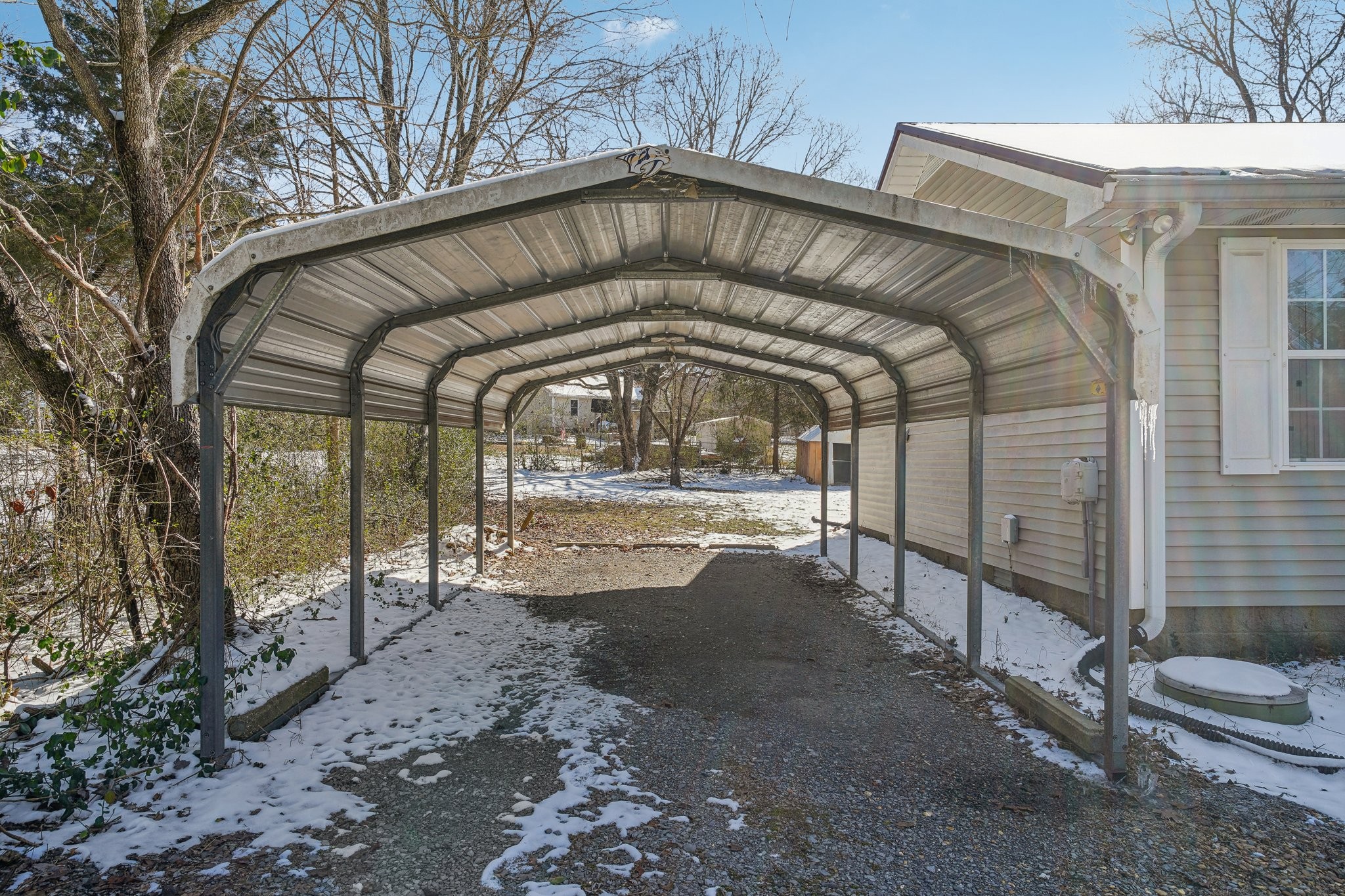 112 Aaron Dr