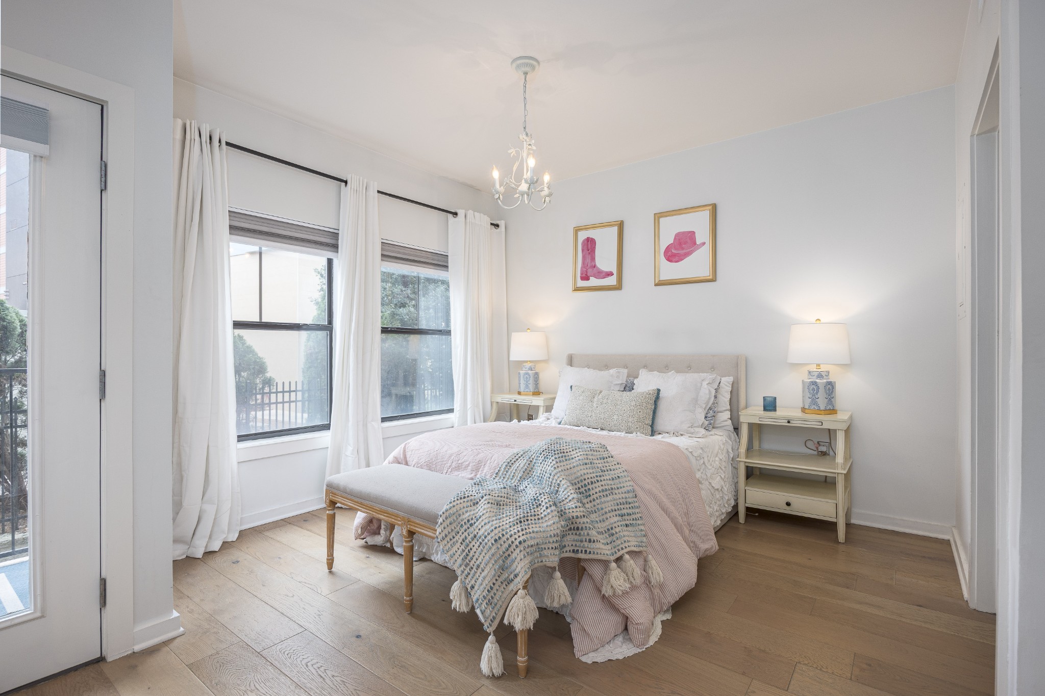 1803 Broadway Unit: 222