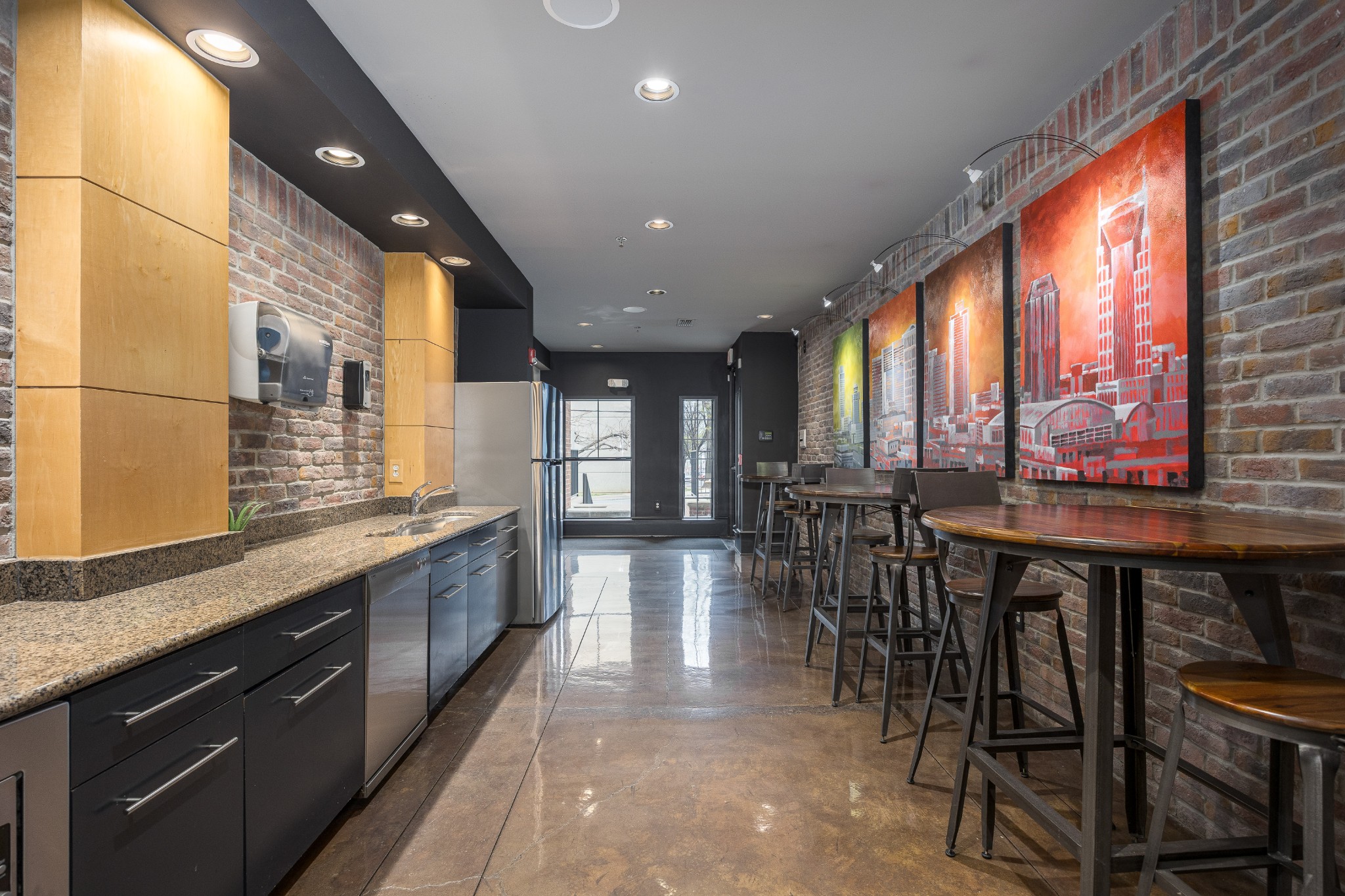 1803 Broadway Unit: 222