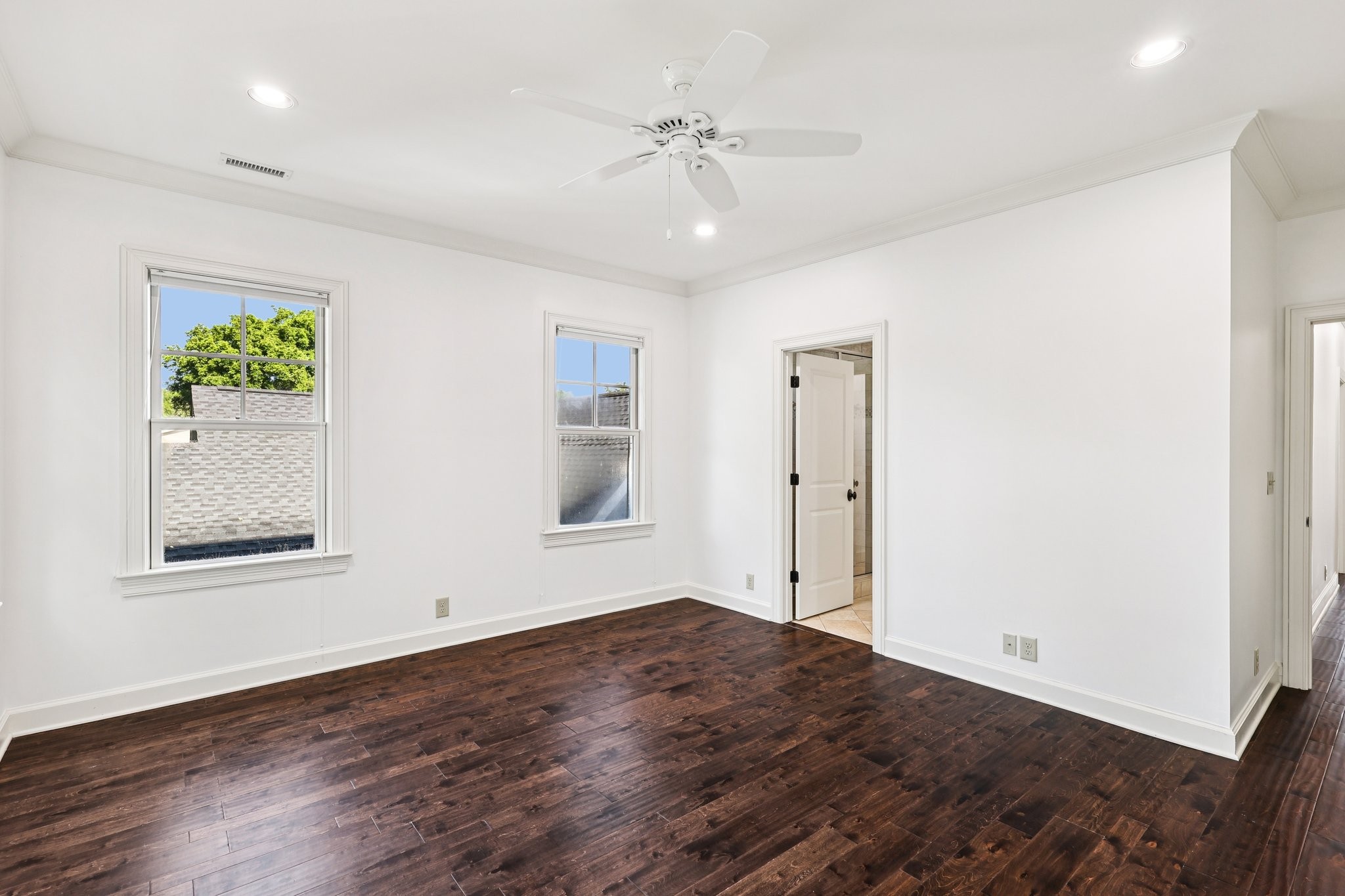 825 Knox Ave