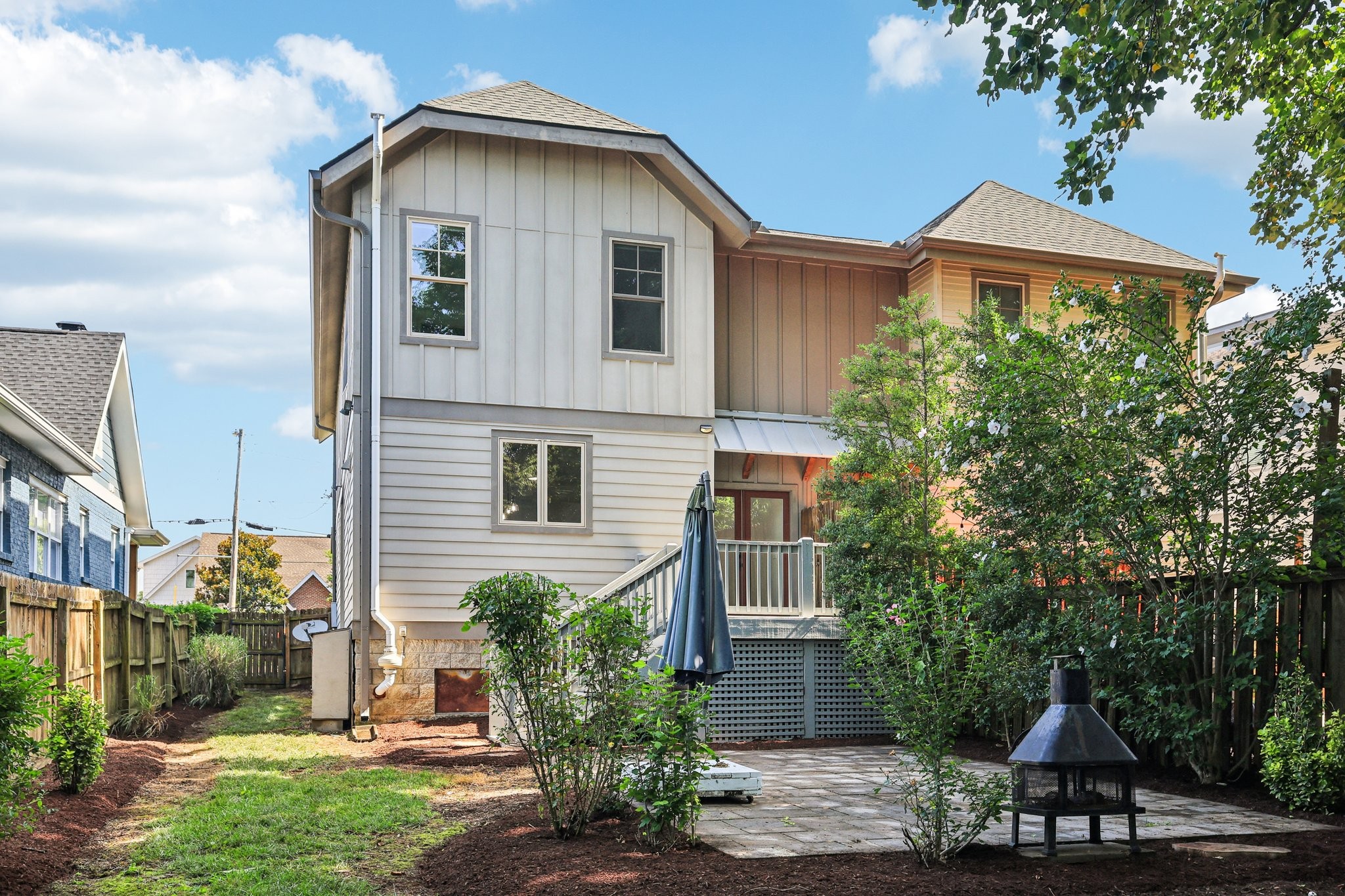 825 Knox Ave
