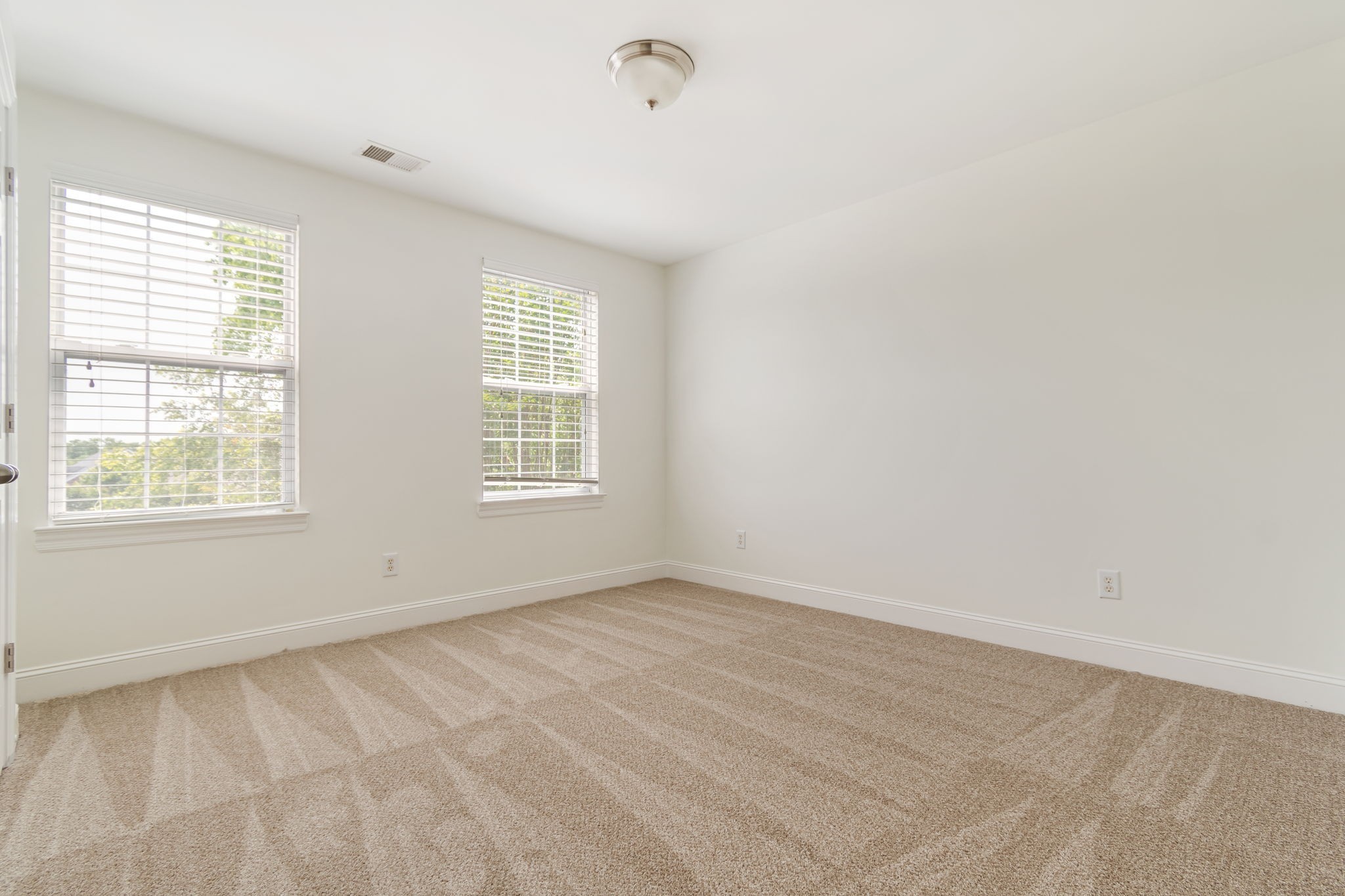 509 Beech Brook Ct