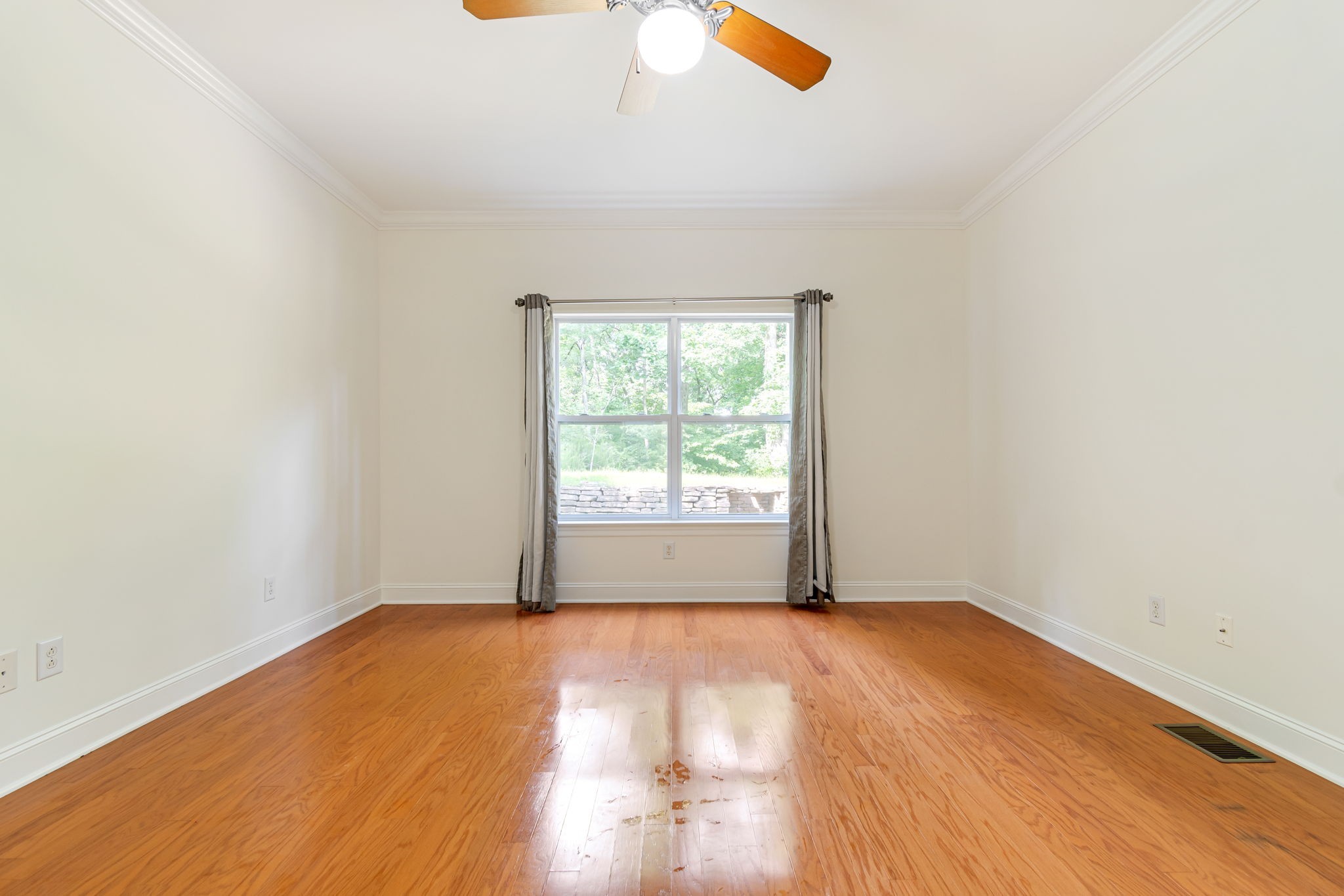 509 Beech Brook Ct