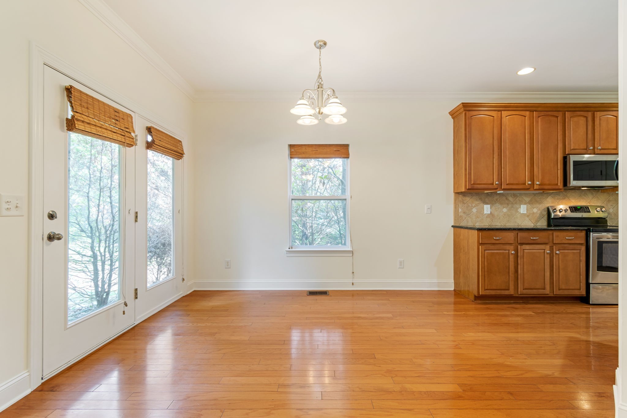 509 Beech Brook Ct
