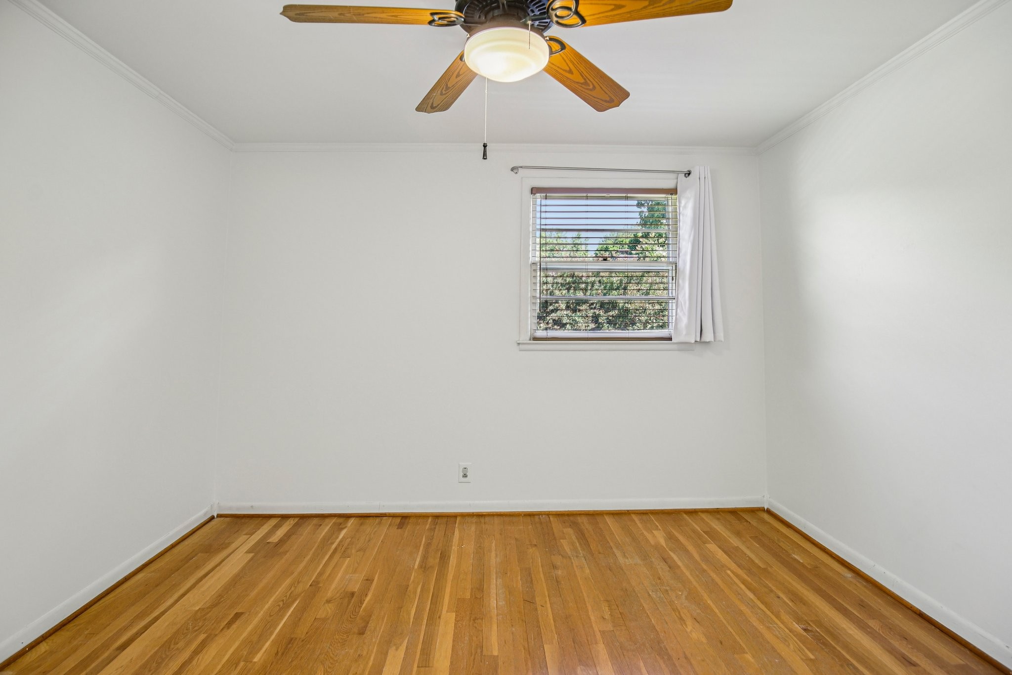 311 Robinhood Rd