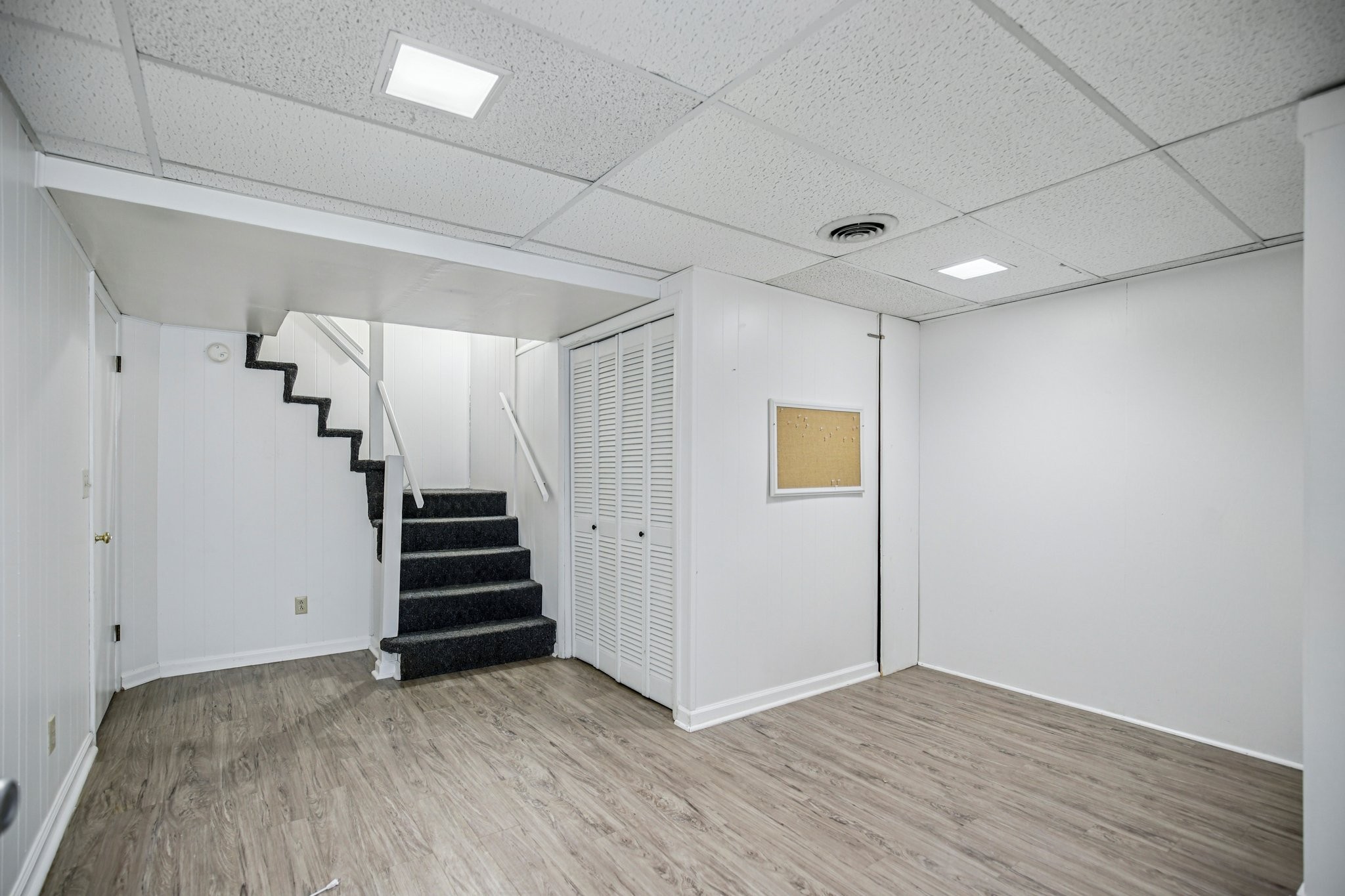 311 Robinhood Rd