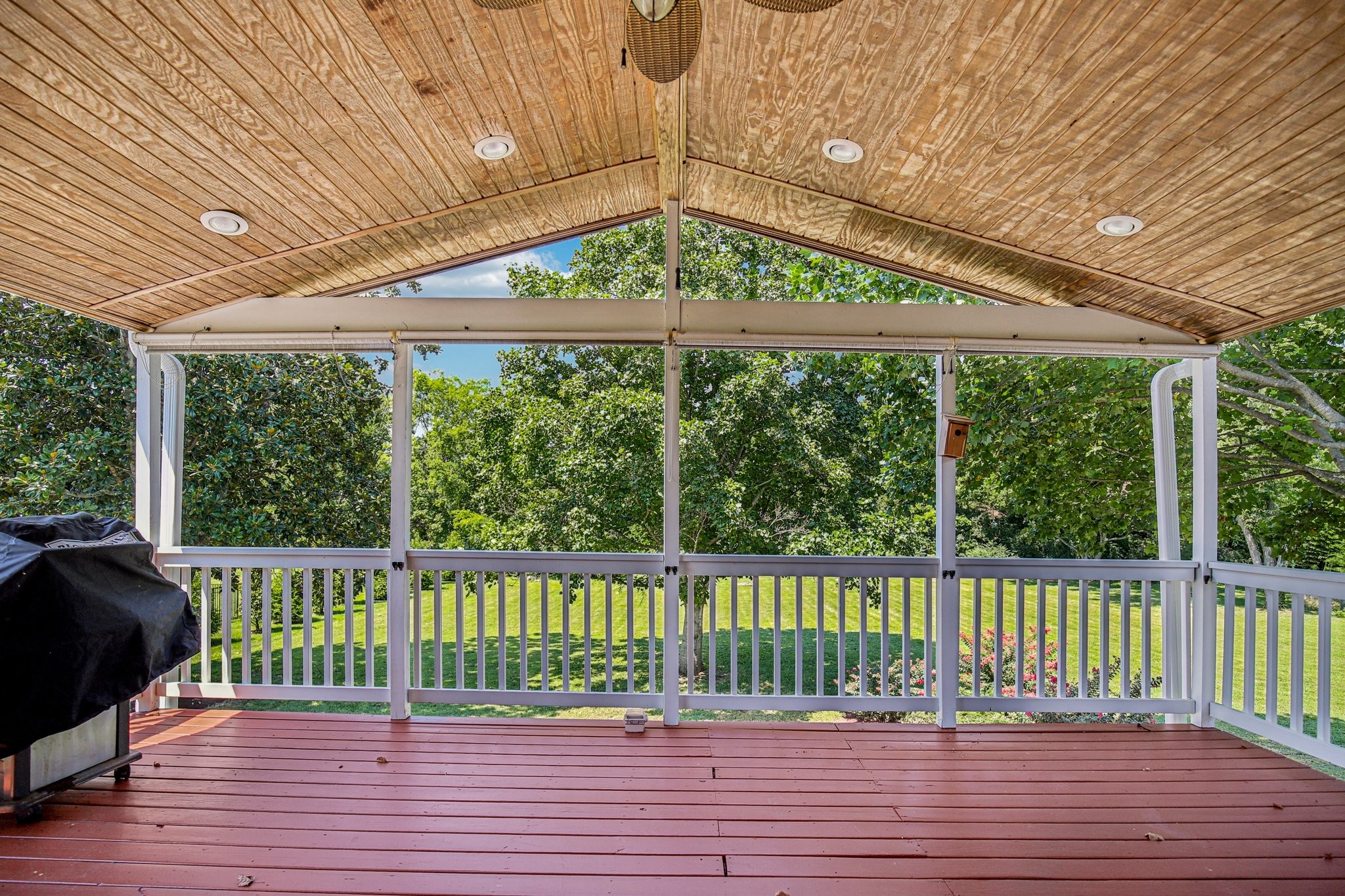 311 Robinhood Rd