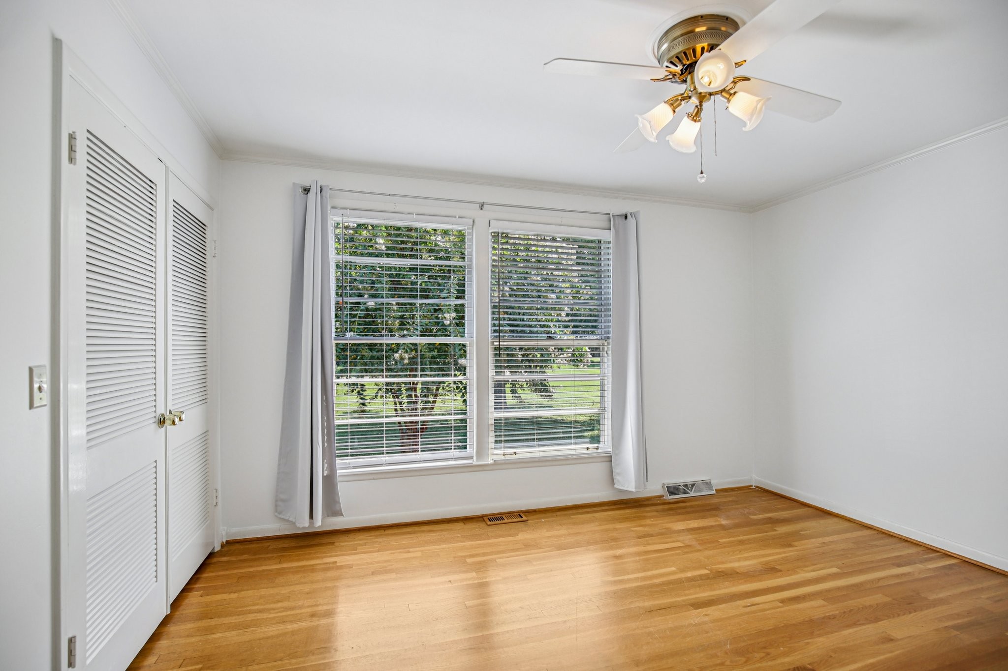 311 Robinhood Rd