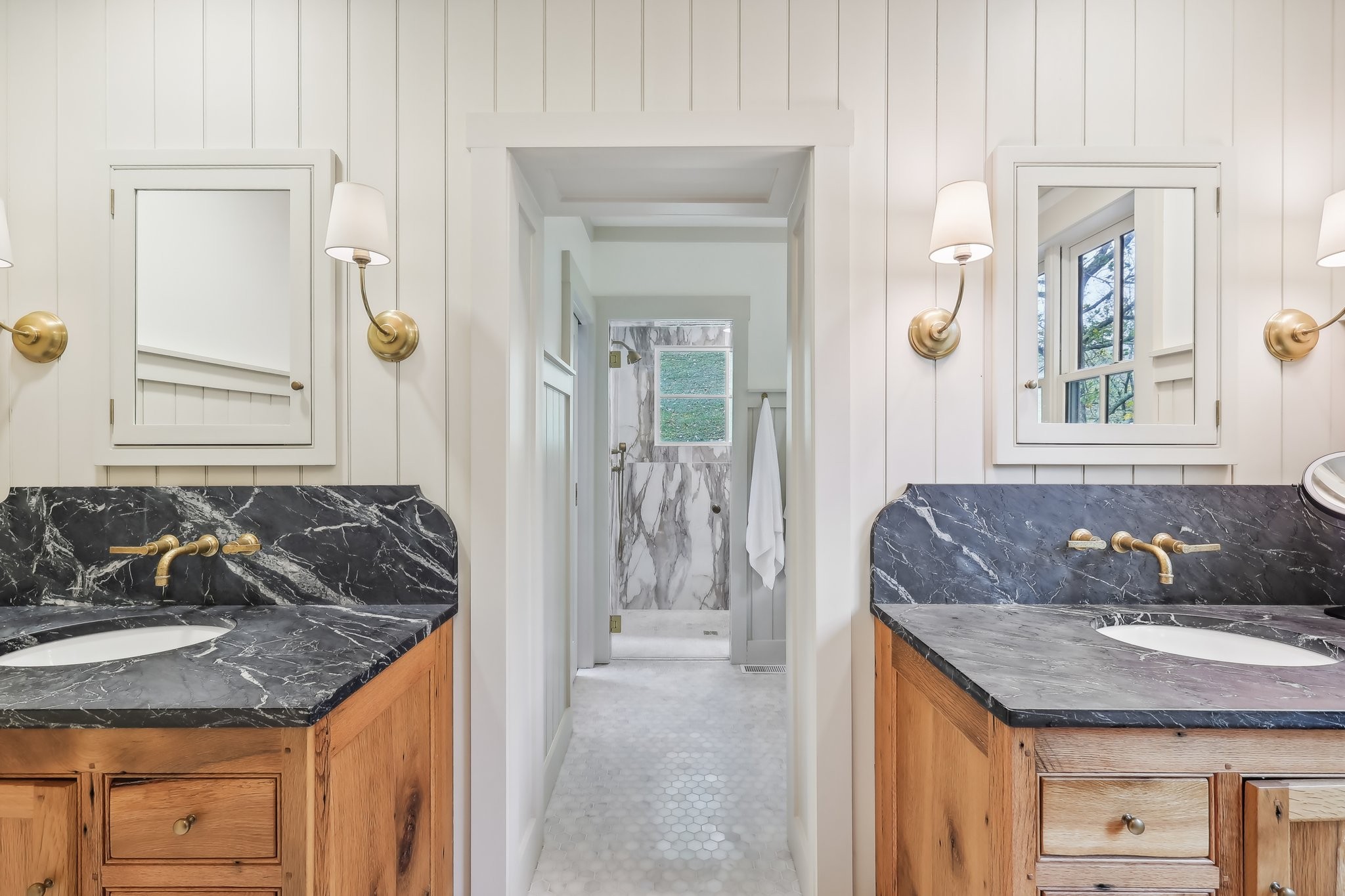 6535 Hidden Hollow Trl