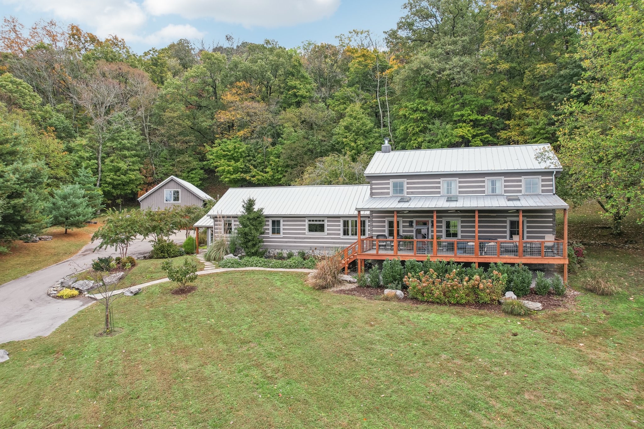 6535 Hidden Hollow Trl