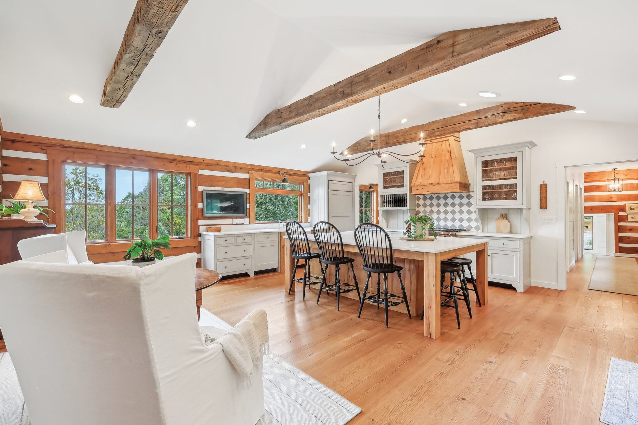 6535 Hidden Hollow Trl