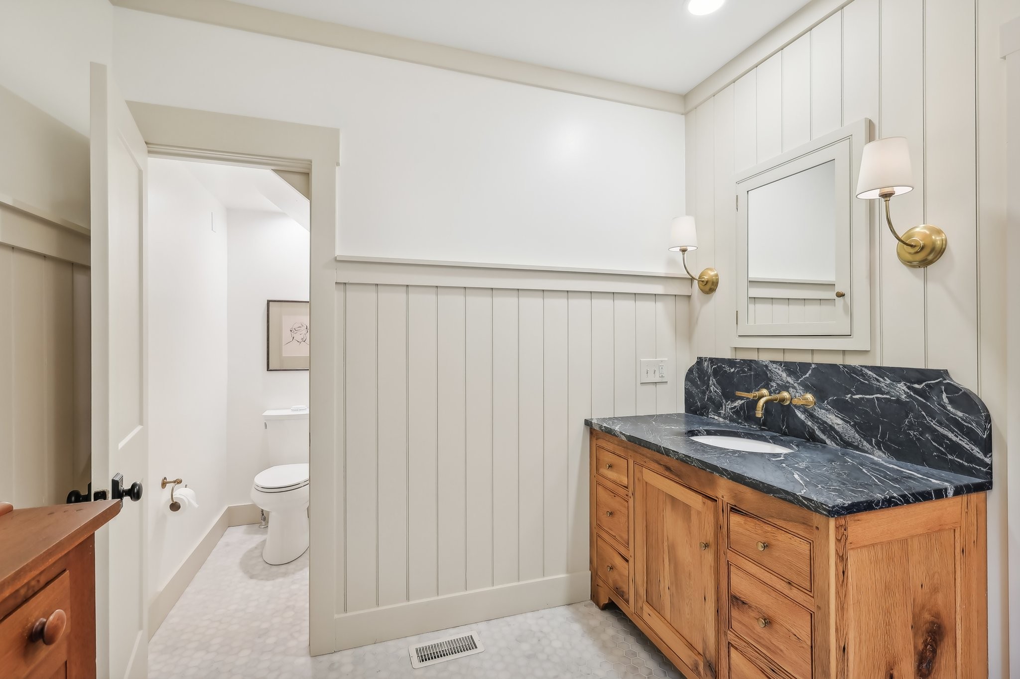 6535 Hidden Hollow Trl