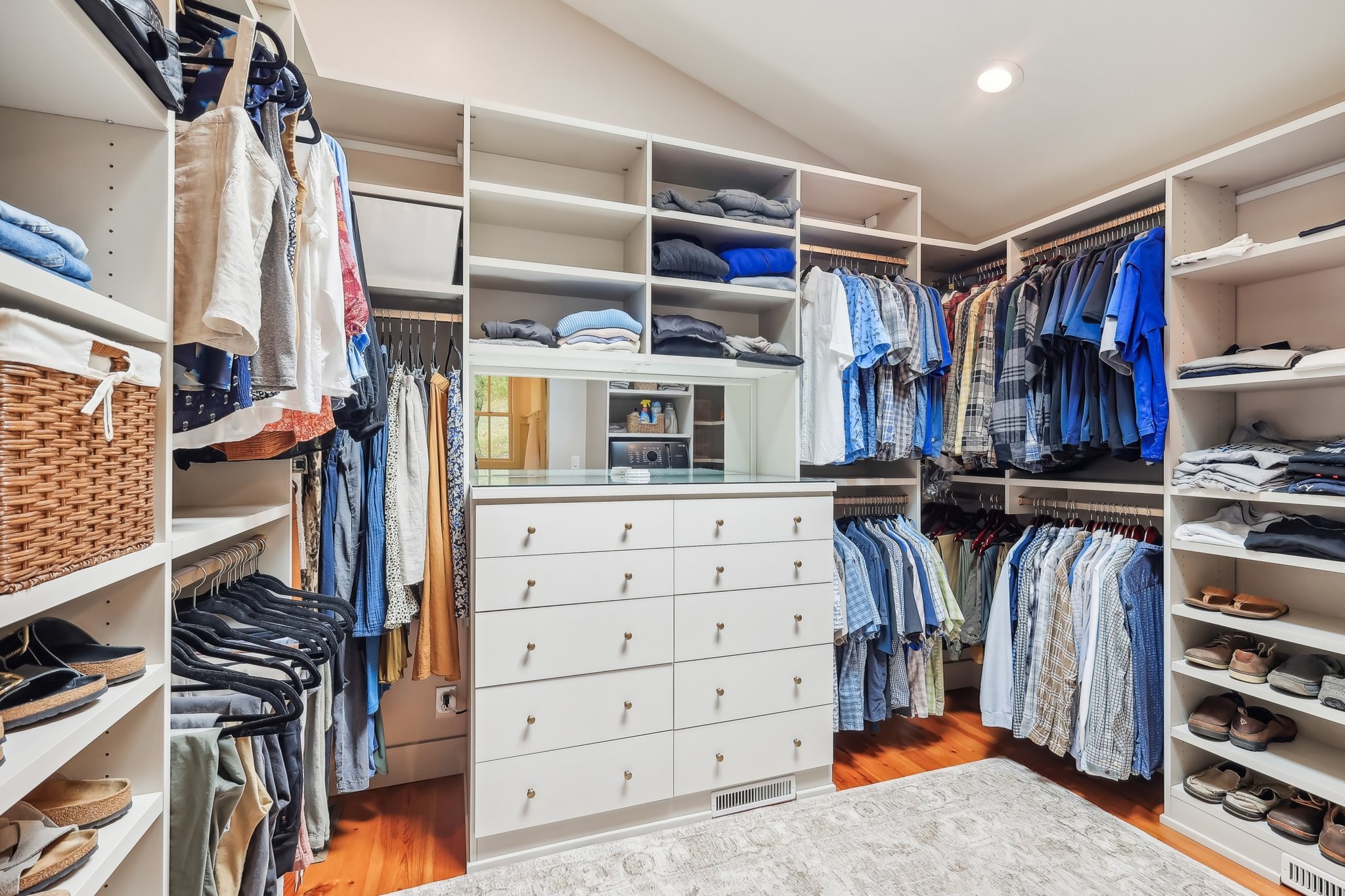 6535 Hidden Hollow Trl