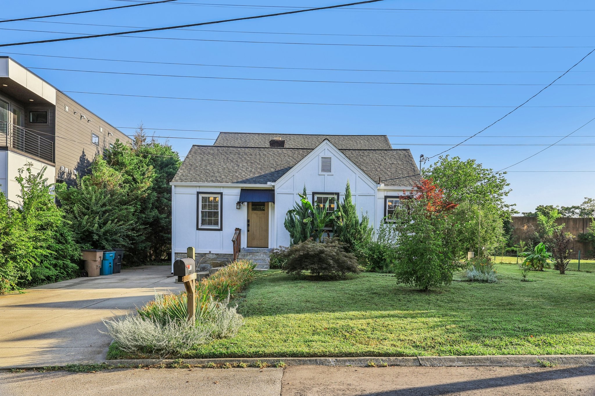 2710 Sharondale Ct