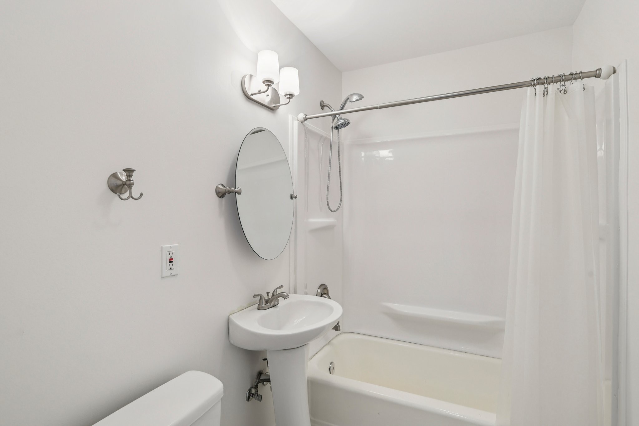 2710 Sharondale Ct