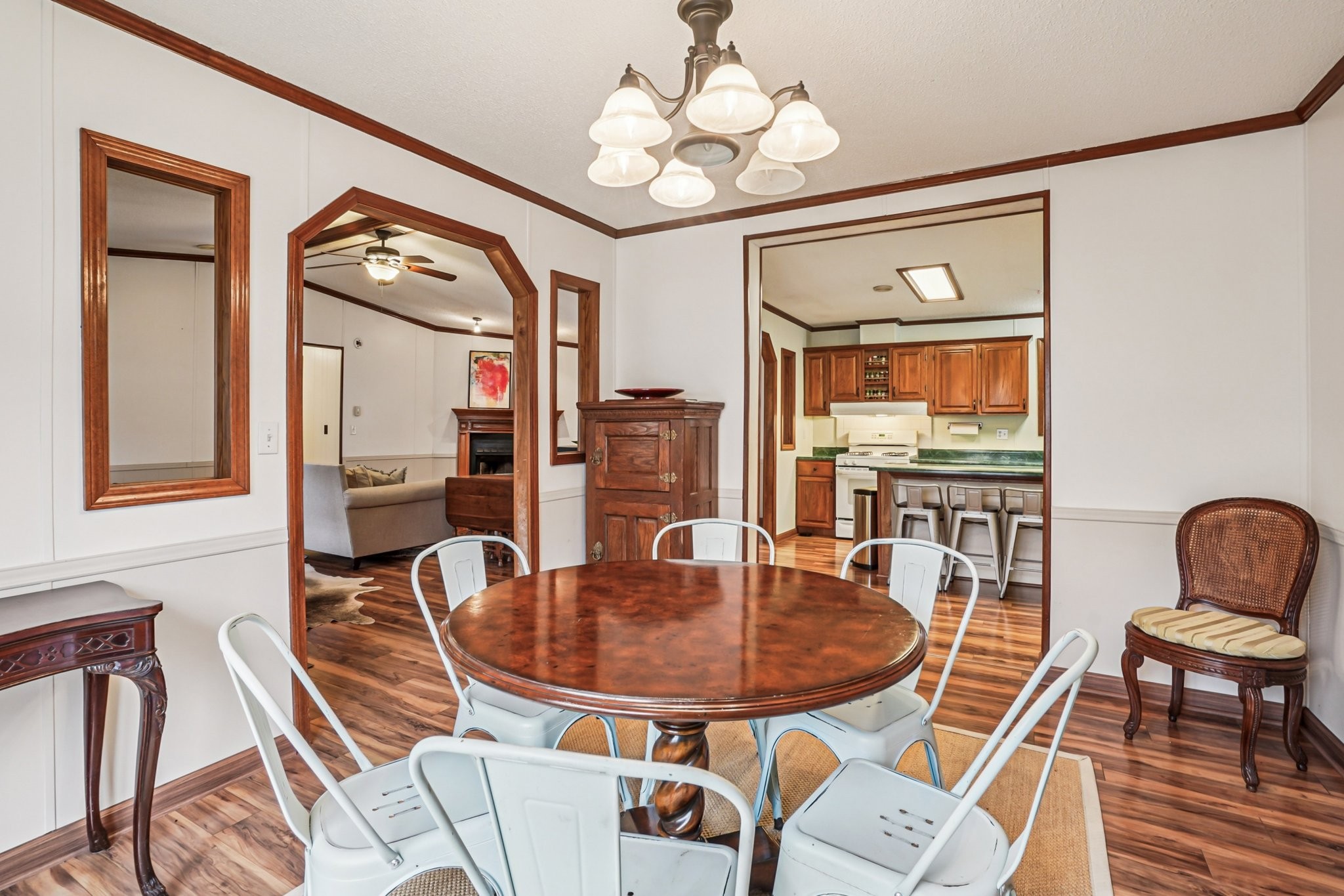 3668 Old Sams Creek Rd