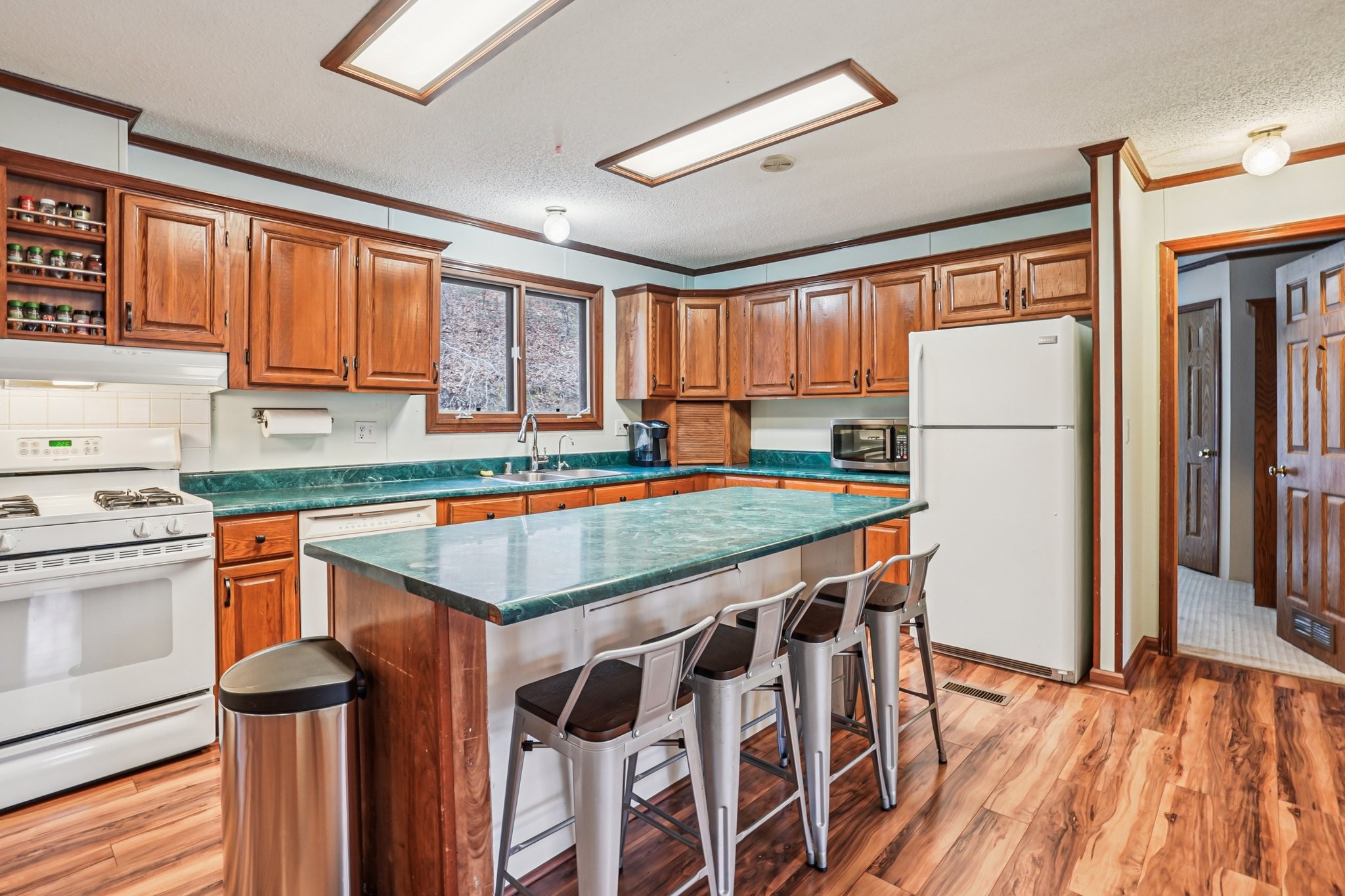 3668 Old Sams Creek Rd