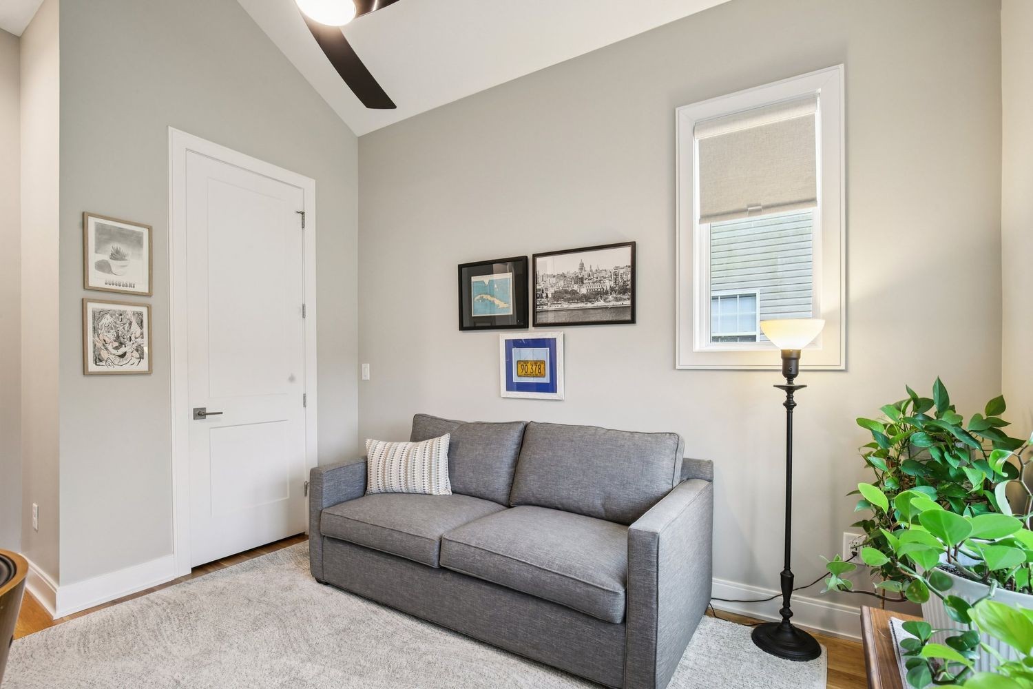 915 Emmett Ave