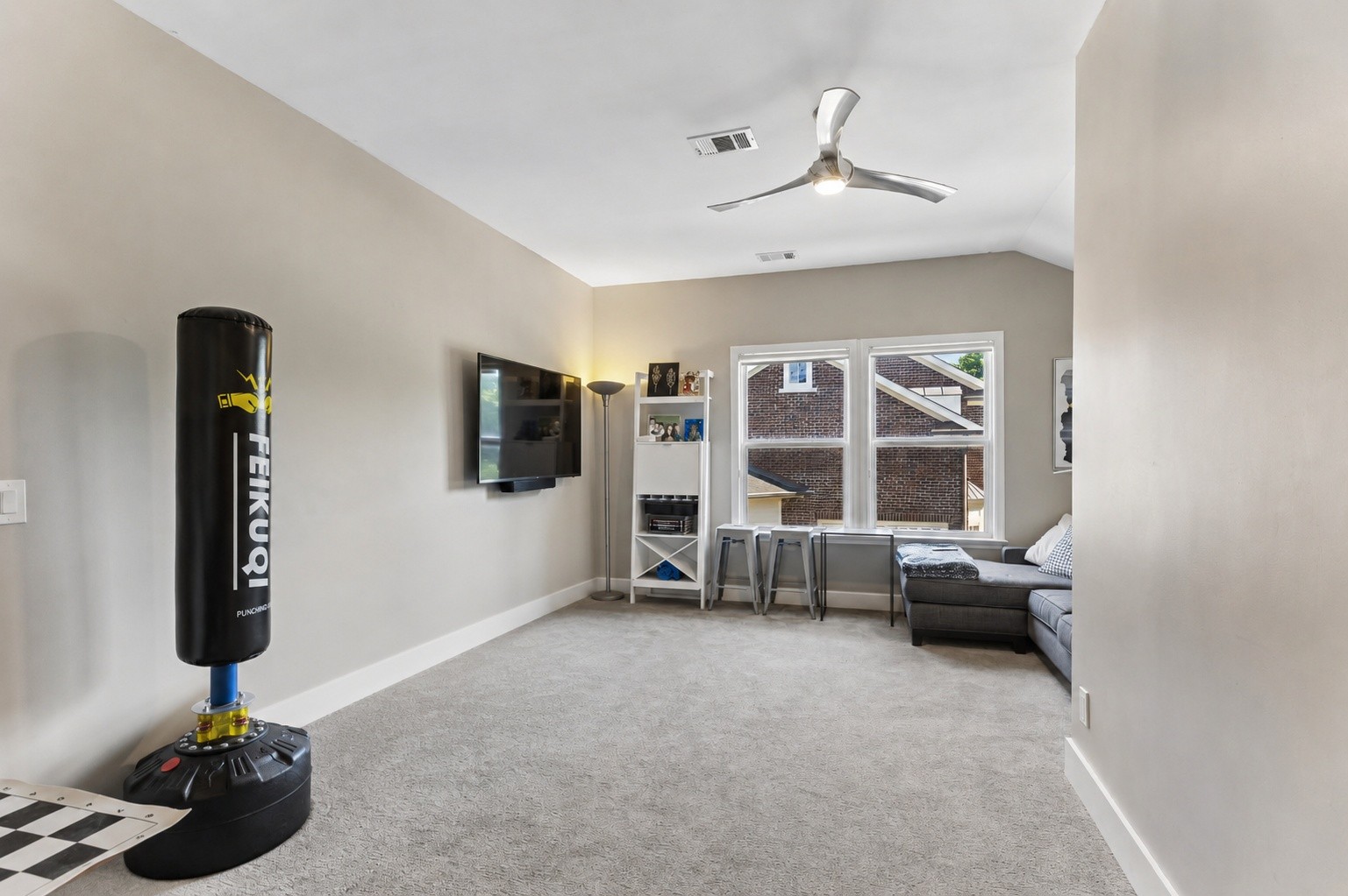 3926 Vailwood Dr