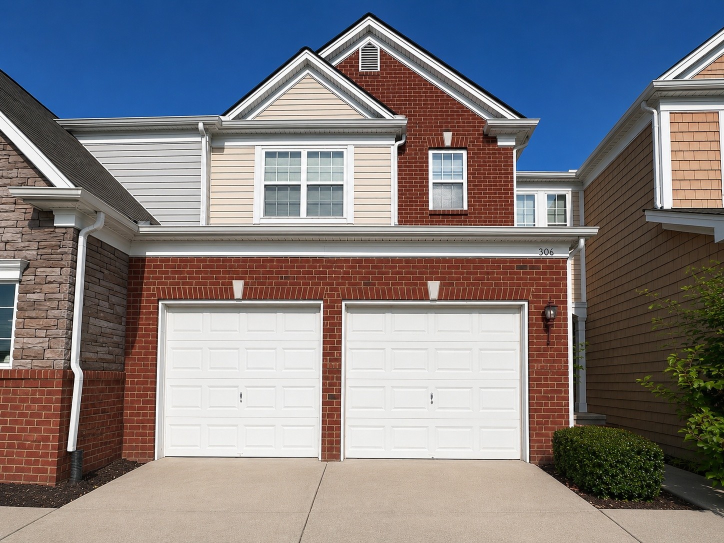 306 Shady Creek Ln