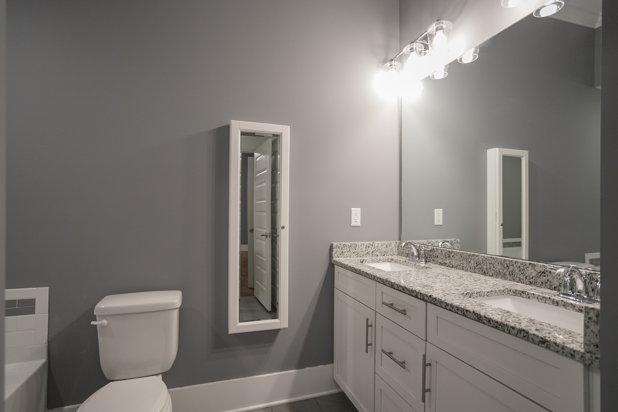 4702 Indiana Ave Unit: A