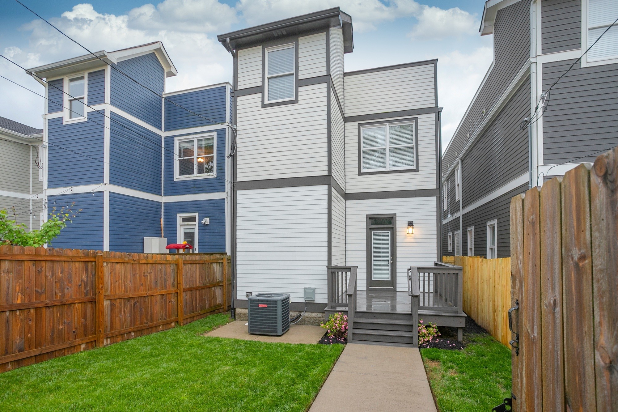 4702 Indiana Ave Unit: A