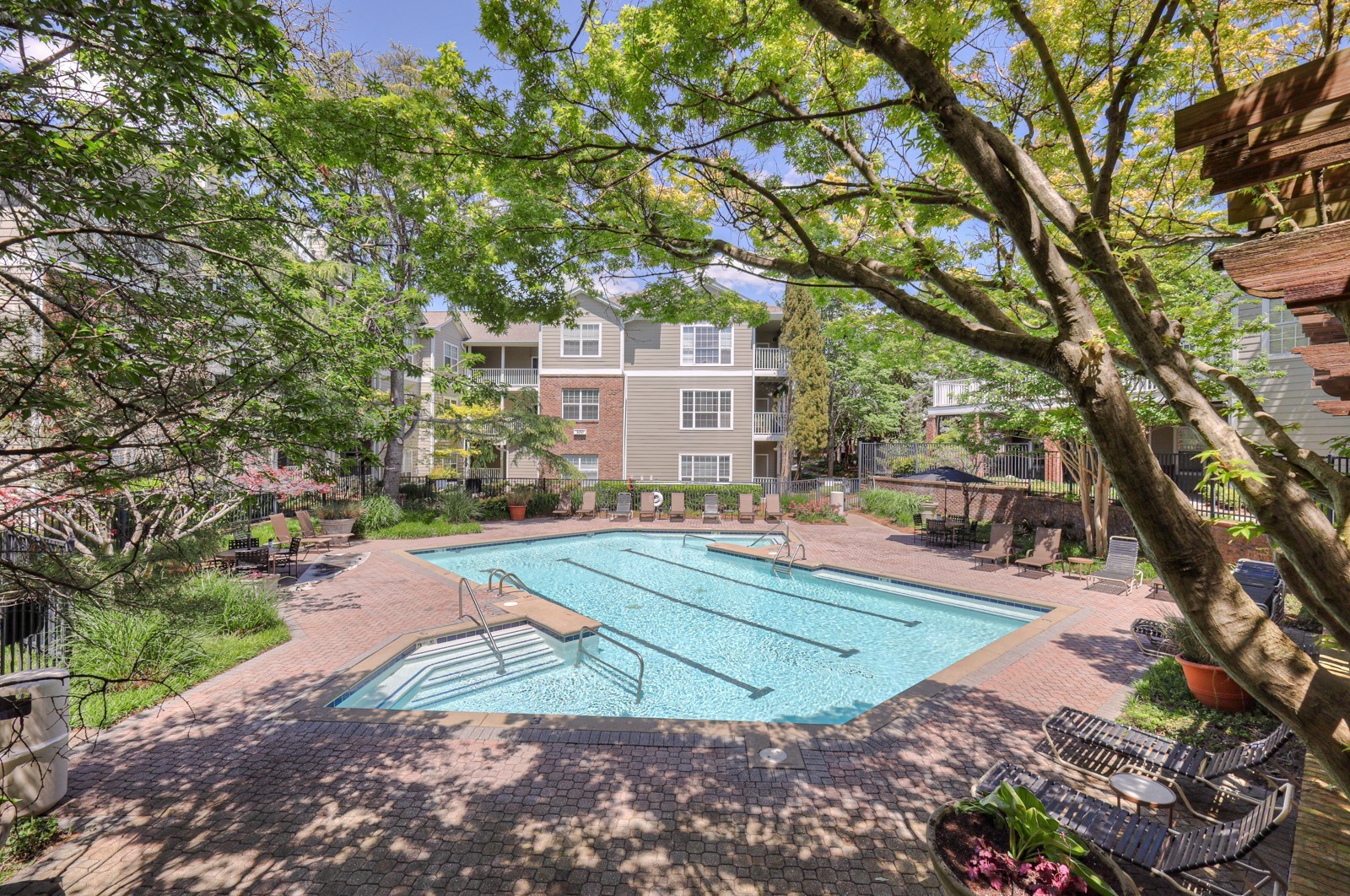 2025 Woodmont Blvd Unit: 247