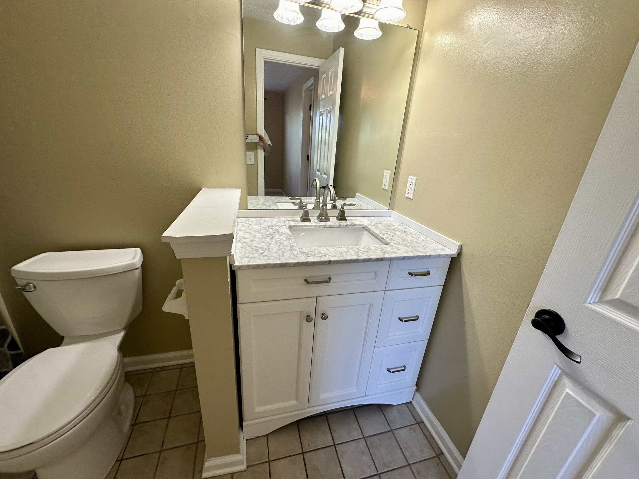 2025 Woodmont Blvd Unit: 247