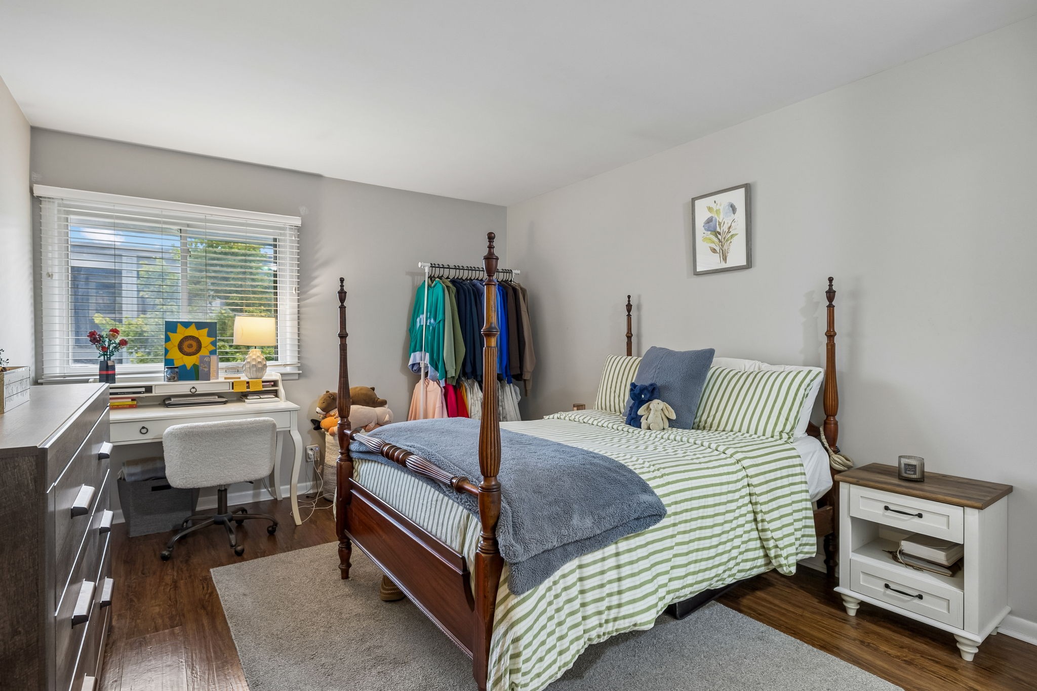 1900 Richard Jones Rd Unit: S7