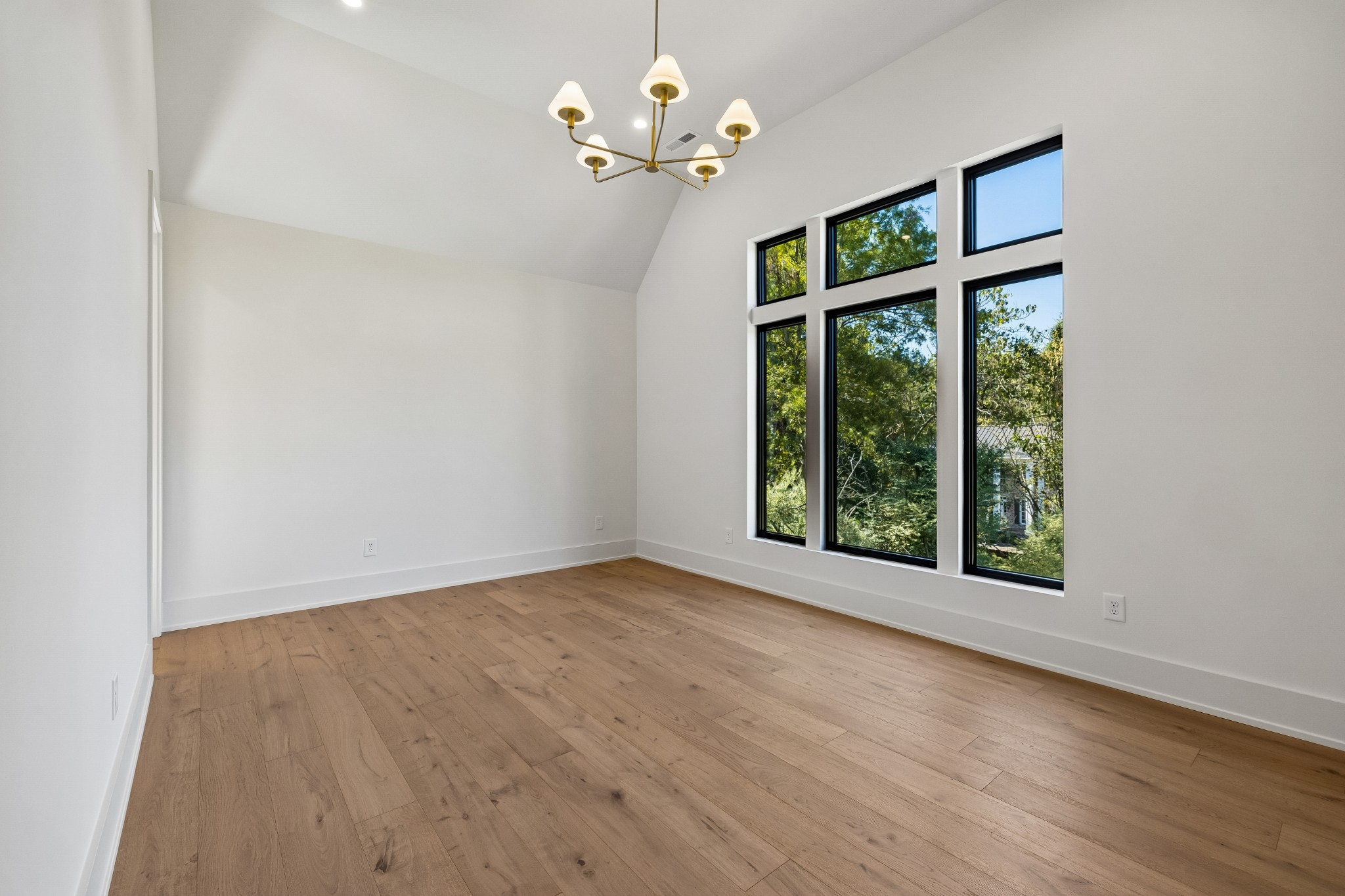 3020 New Natchez Trce
