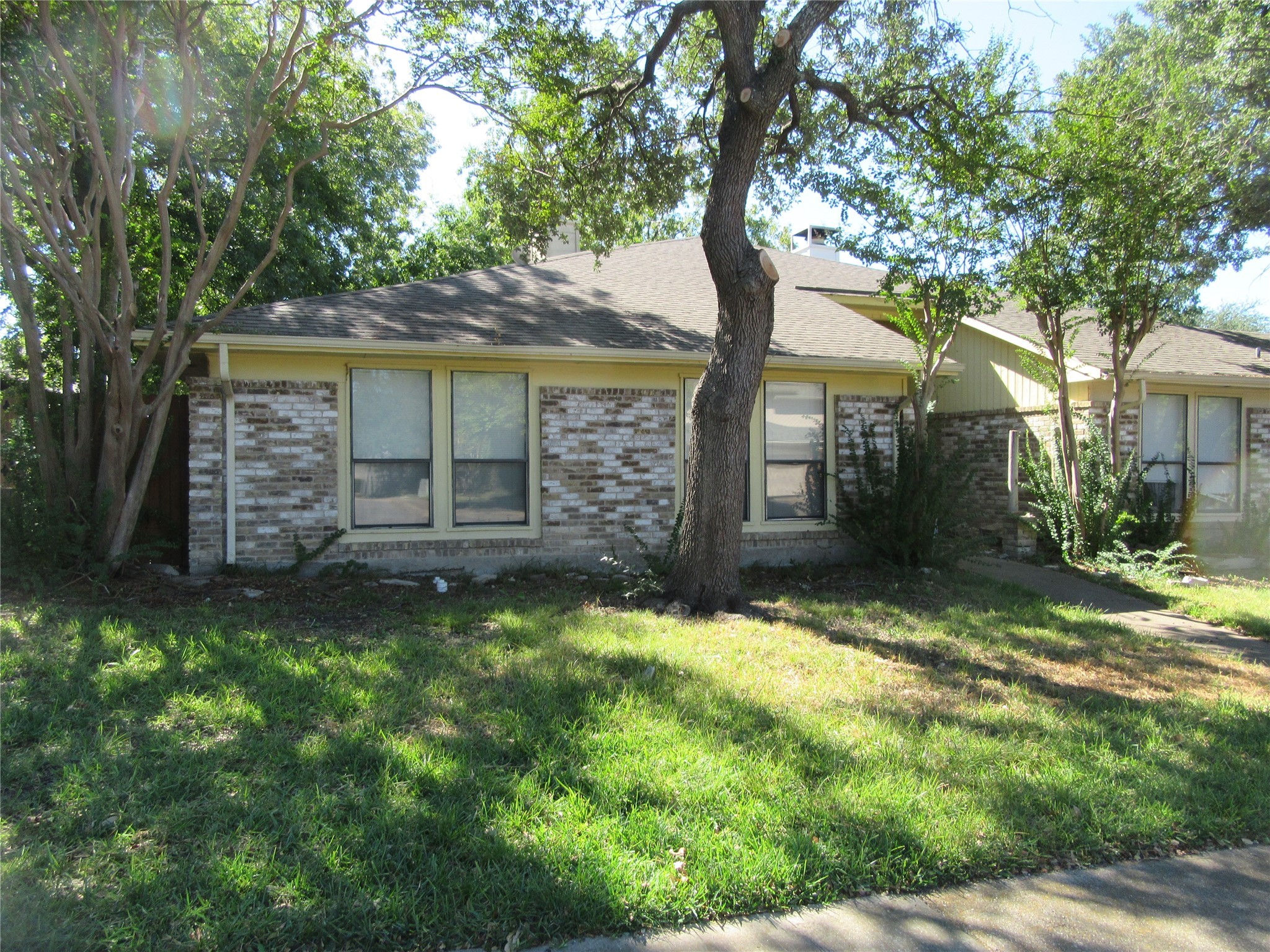 9416 SUMMERHILL Lane